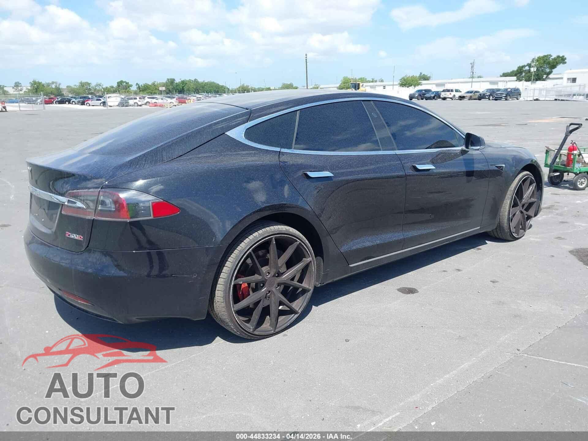 TESLA MODEL S 2018 - 5YJSA1E49JF280687