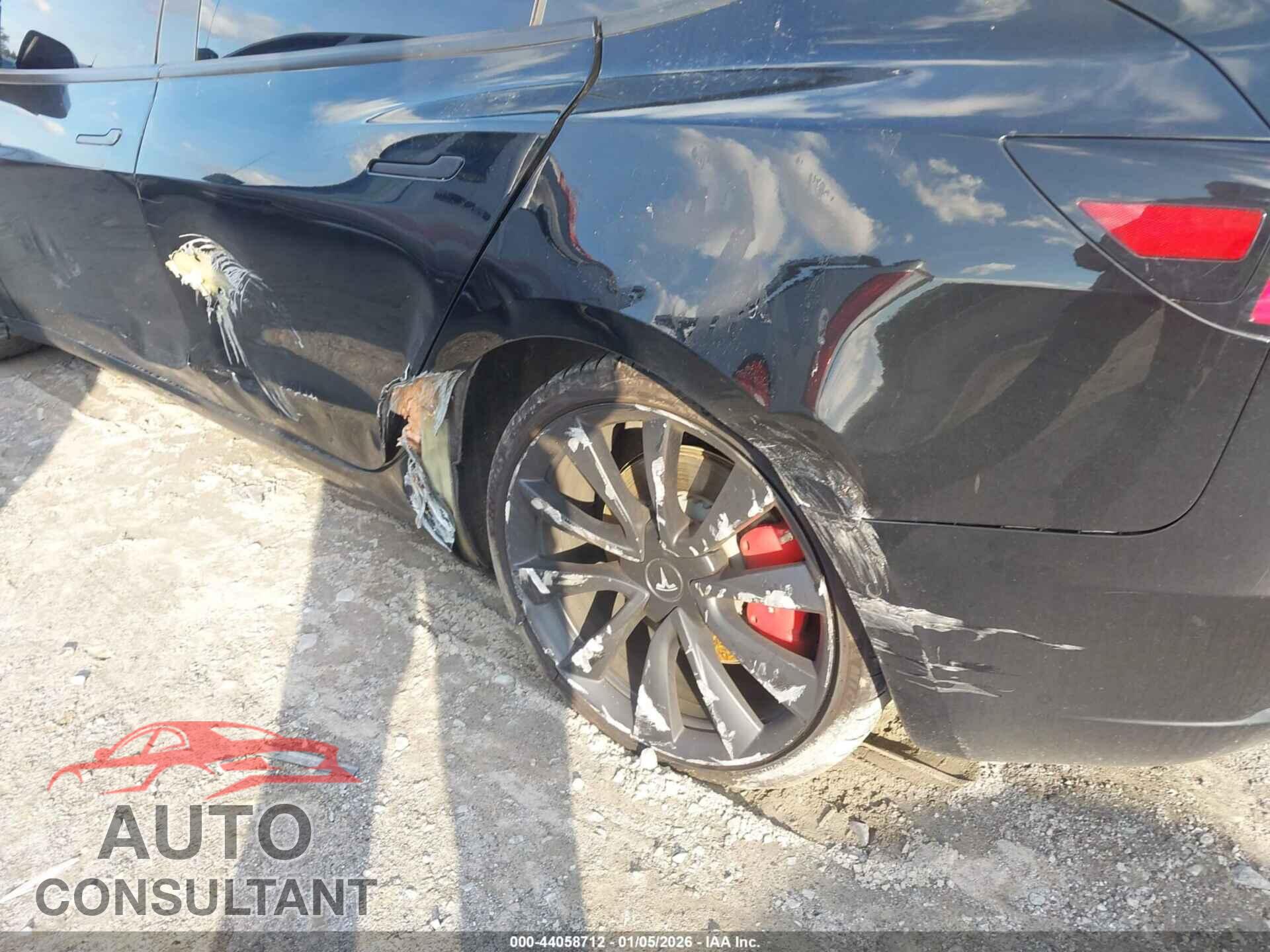 TESLA MODEL 3 2020 - 5YJ3E1EC8LF623590