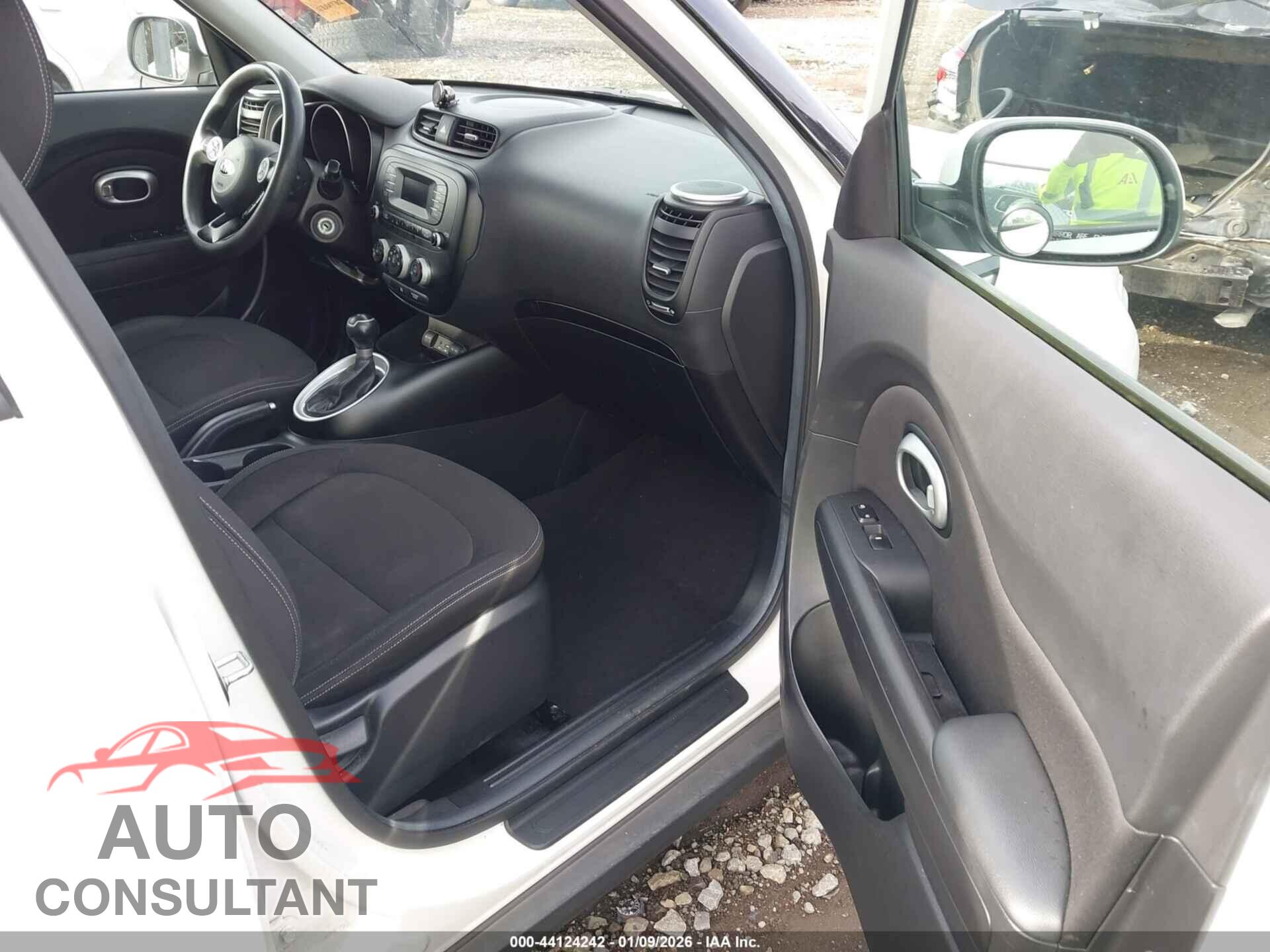 KIA SOUL 2015 - KNDJN2A23F7220993