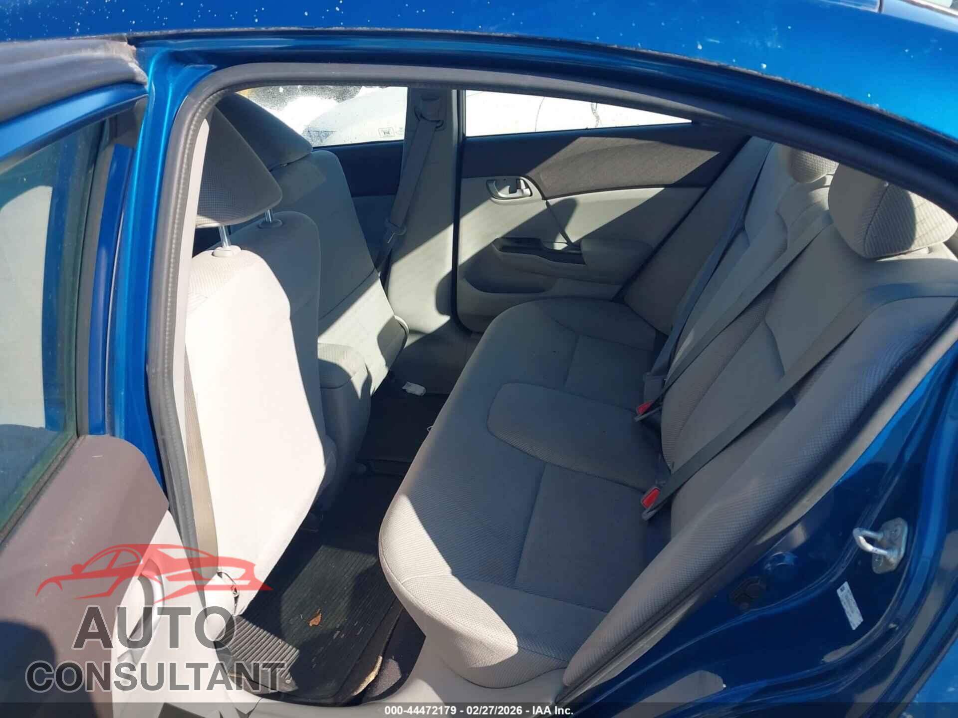 HONDA CIVIC 2012 - 2HGFB2F55CH577904