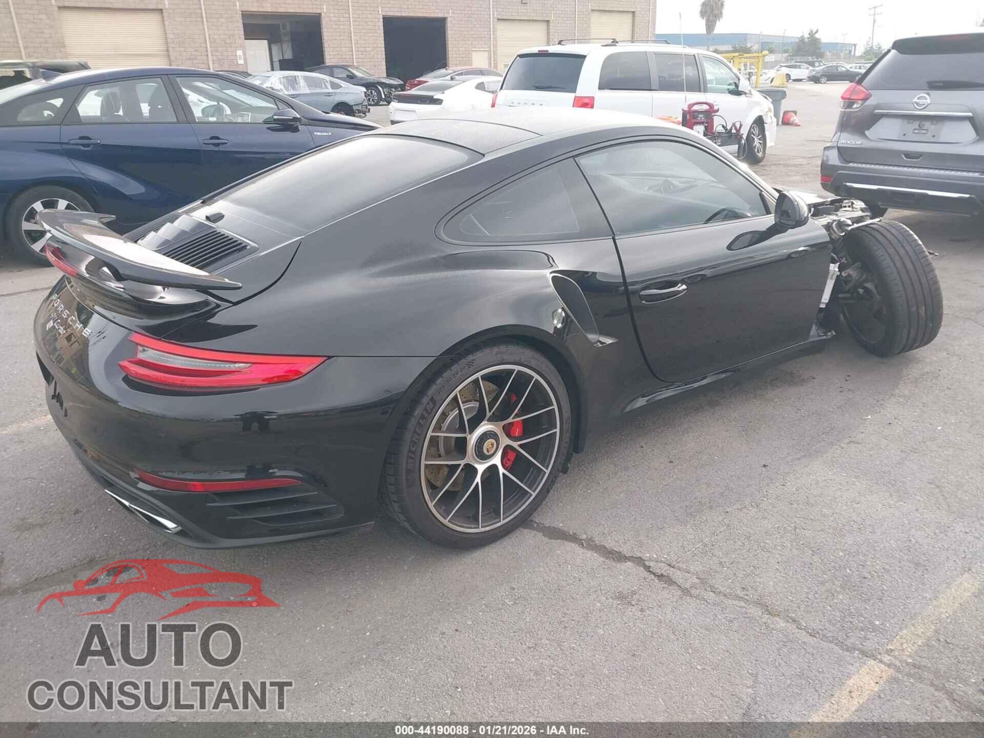 PORSCHE 911 2017 - WP0AD2A95HS166239