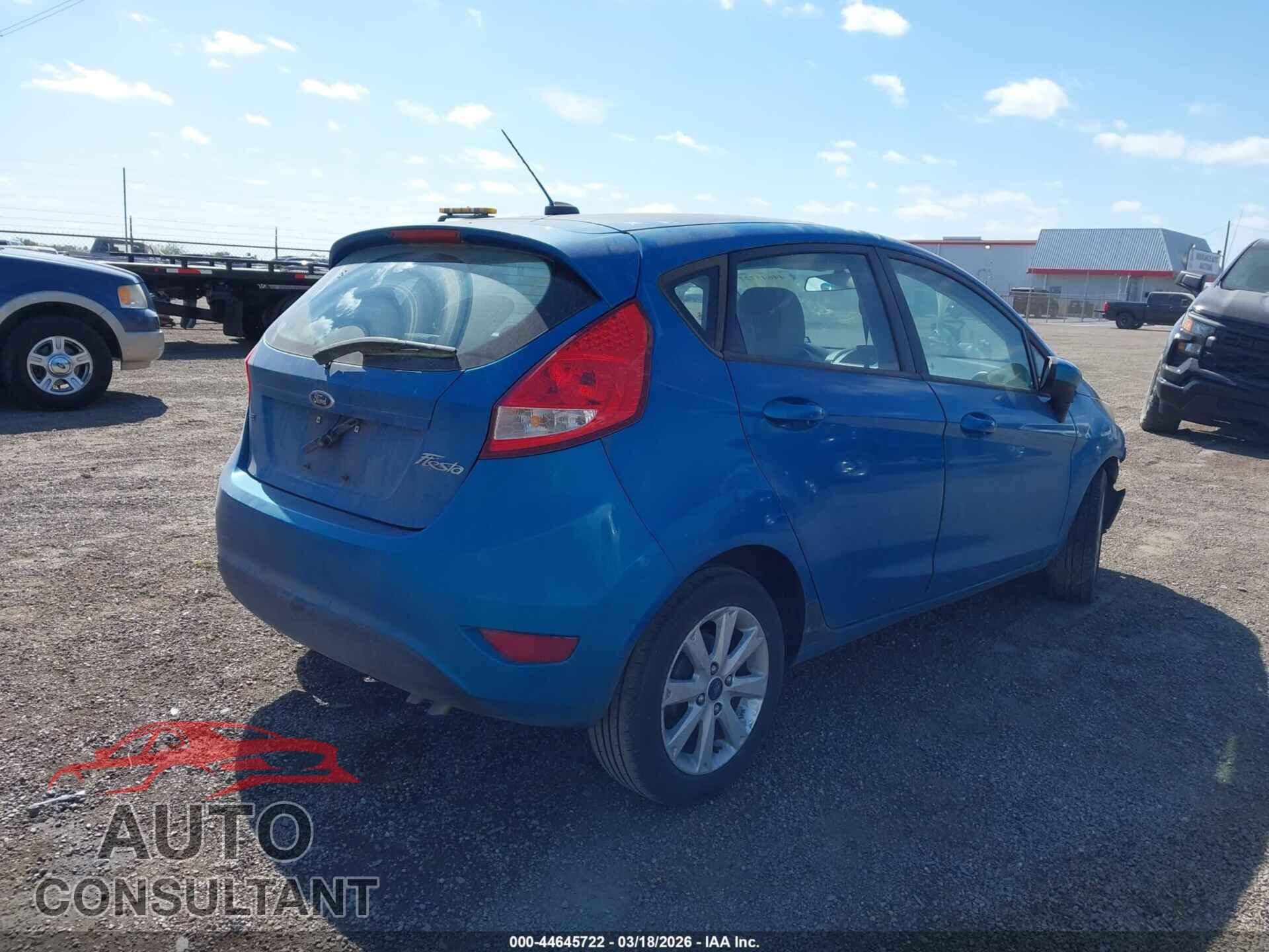 FORD FIESTA 2012 - 3FADP4EJ5CM199057