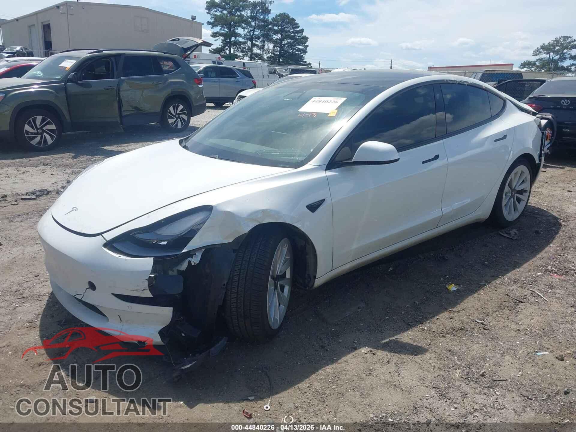 TESLA MODEL 3 2021 - 5YJ3E1EB5MF059373