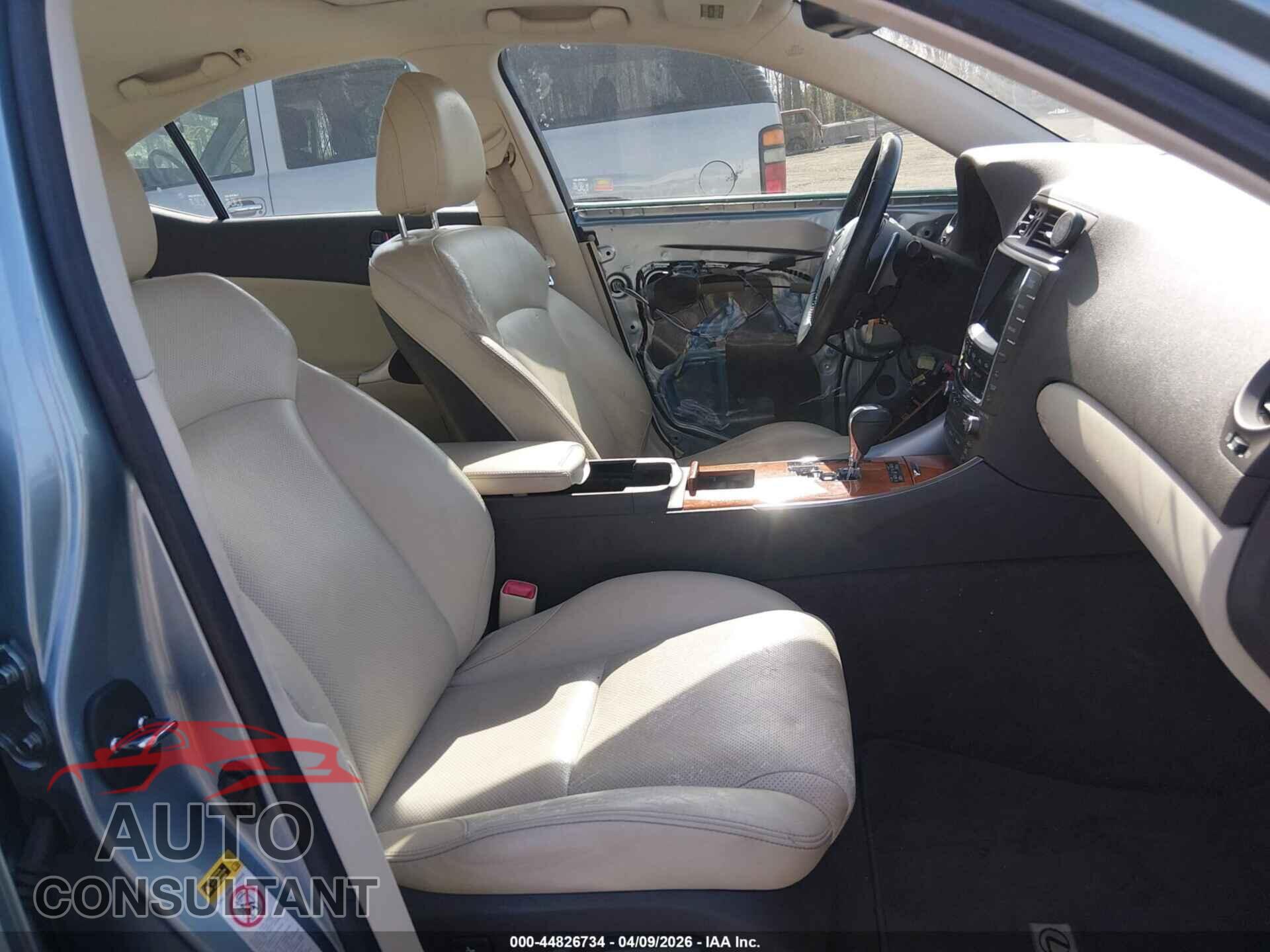 LEXUS IS 250 2009 - JTHBK262995106517