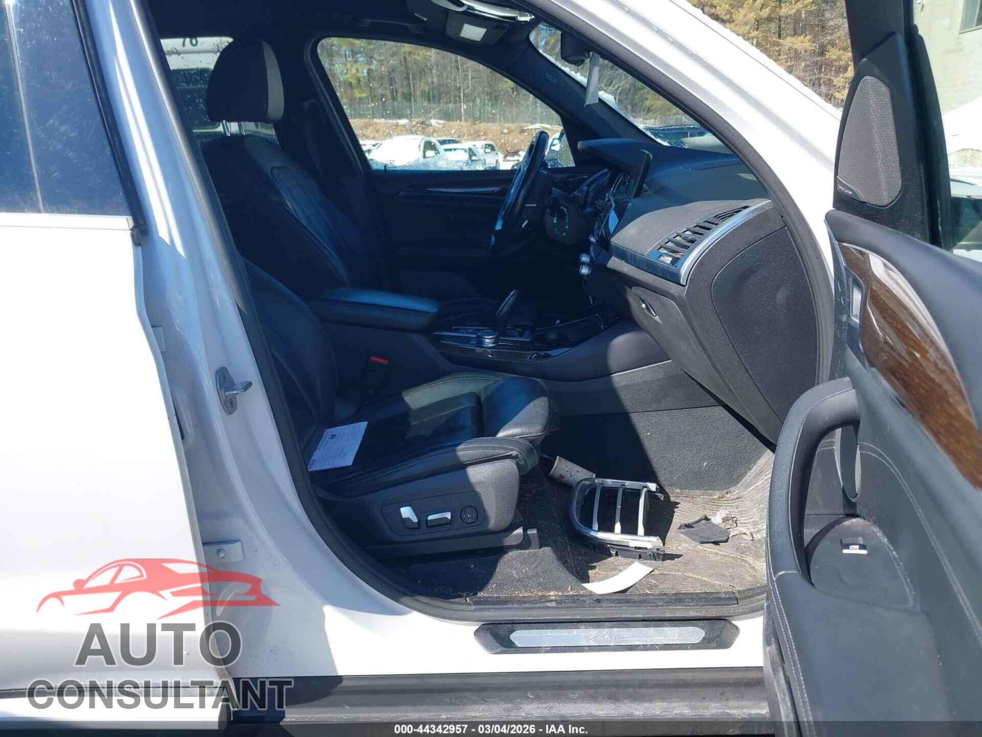 BMW X3 2019 - 5UXTR9C52KLE14902