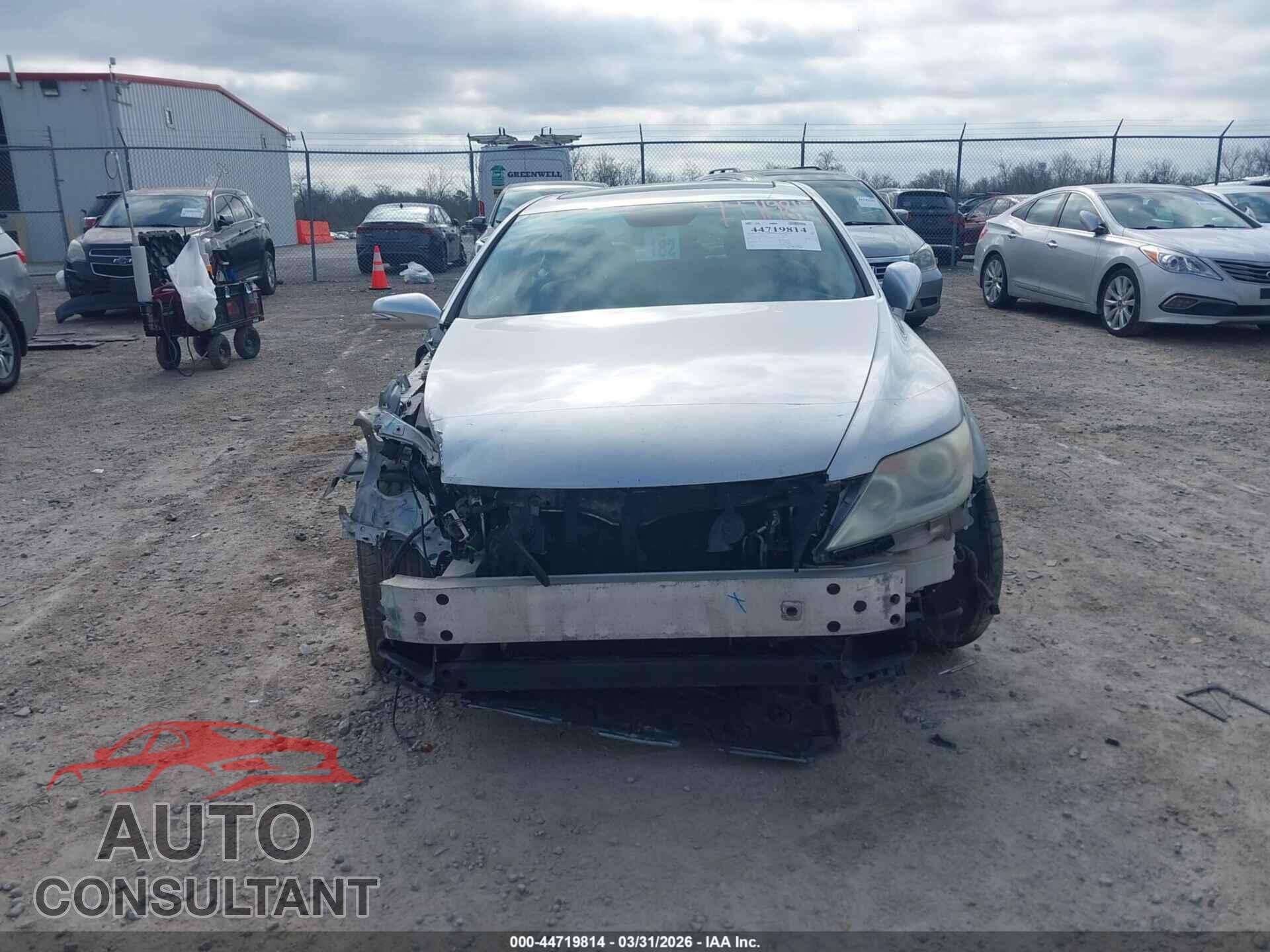 LEXUS LS 460 2011 - JTHCL5EF5B5009344