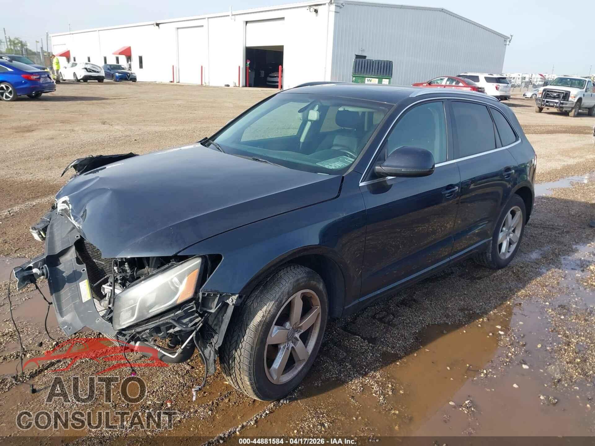 AUDI Q5 2012 - WA1LFAFP8CA128582