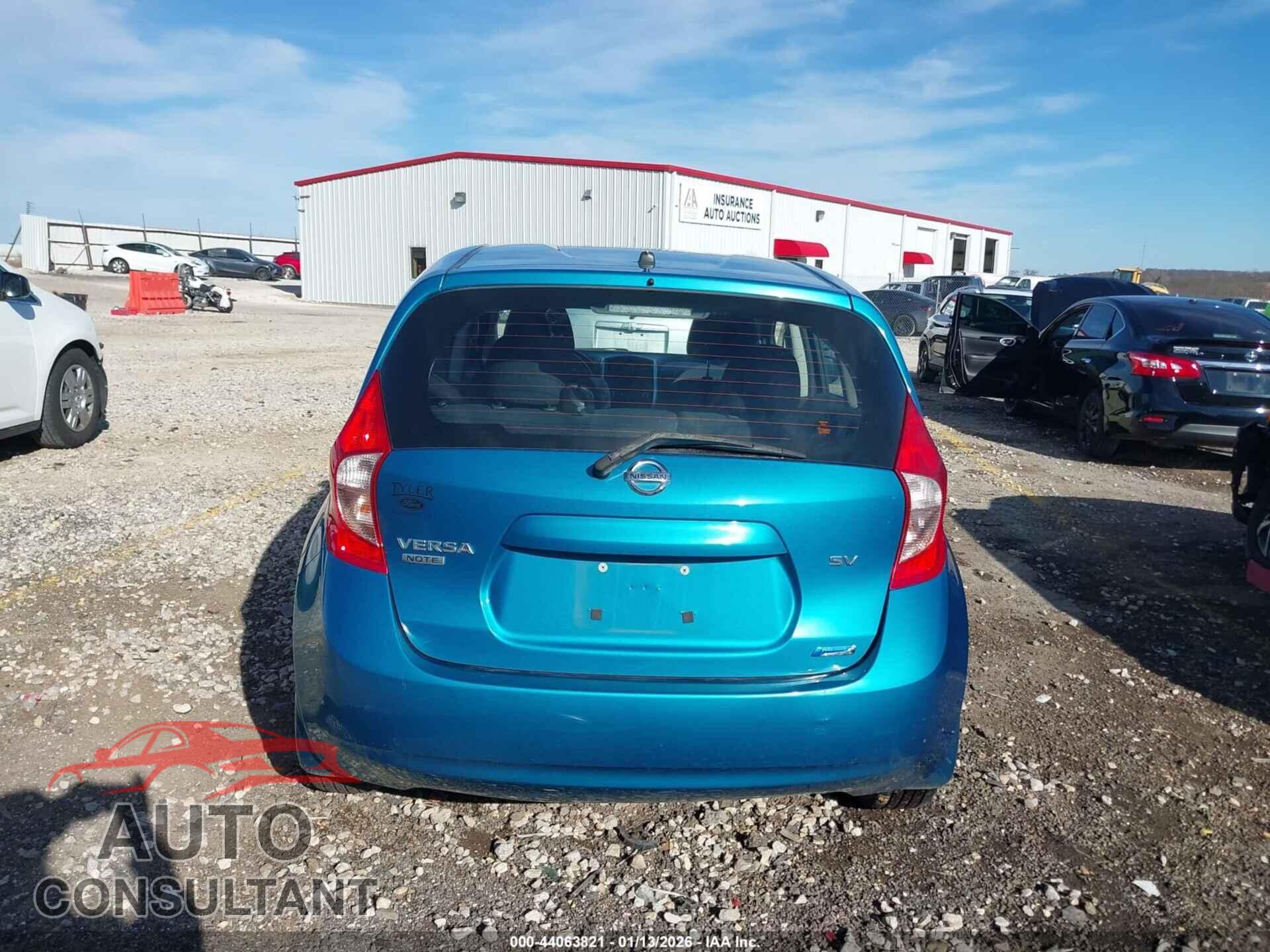 NISSAN VERSA NOTE 2015 - 3N1CE2CP8FL364135