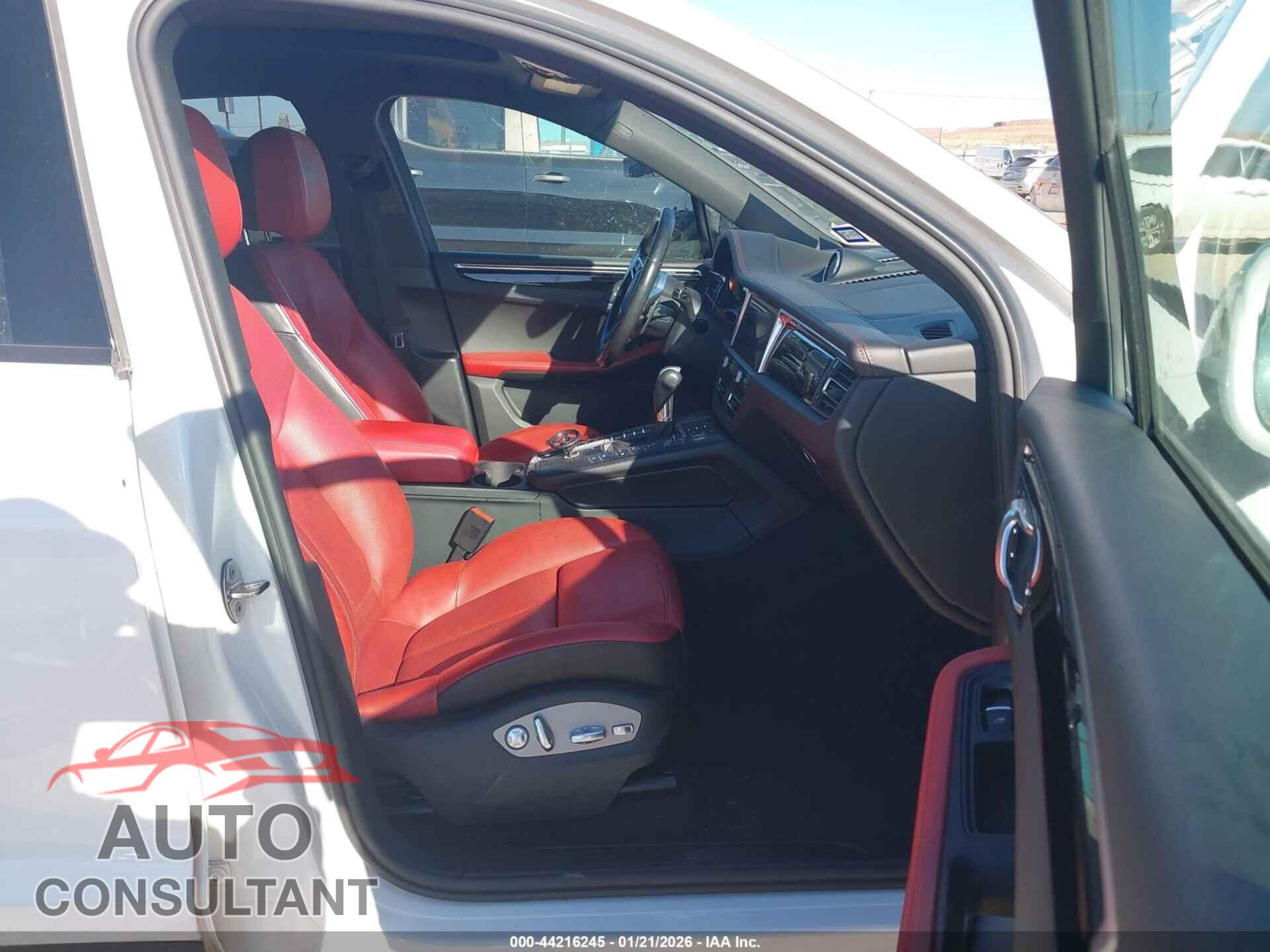 PORSCHE MACAN 2021 - WP1AA2A50MLB06104