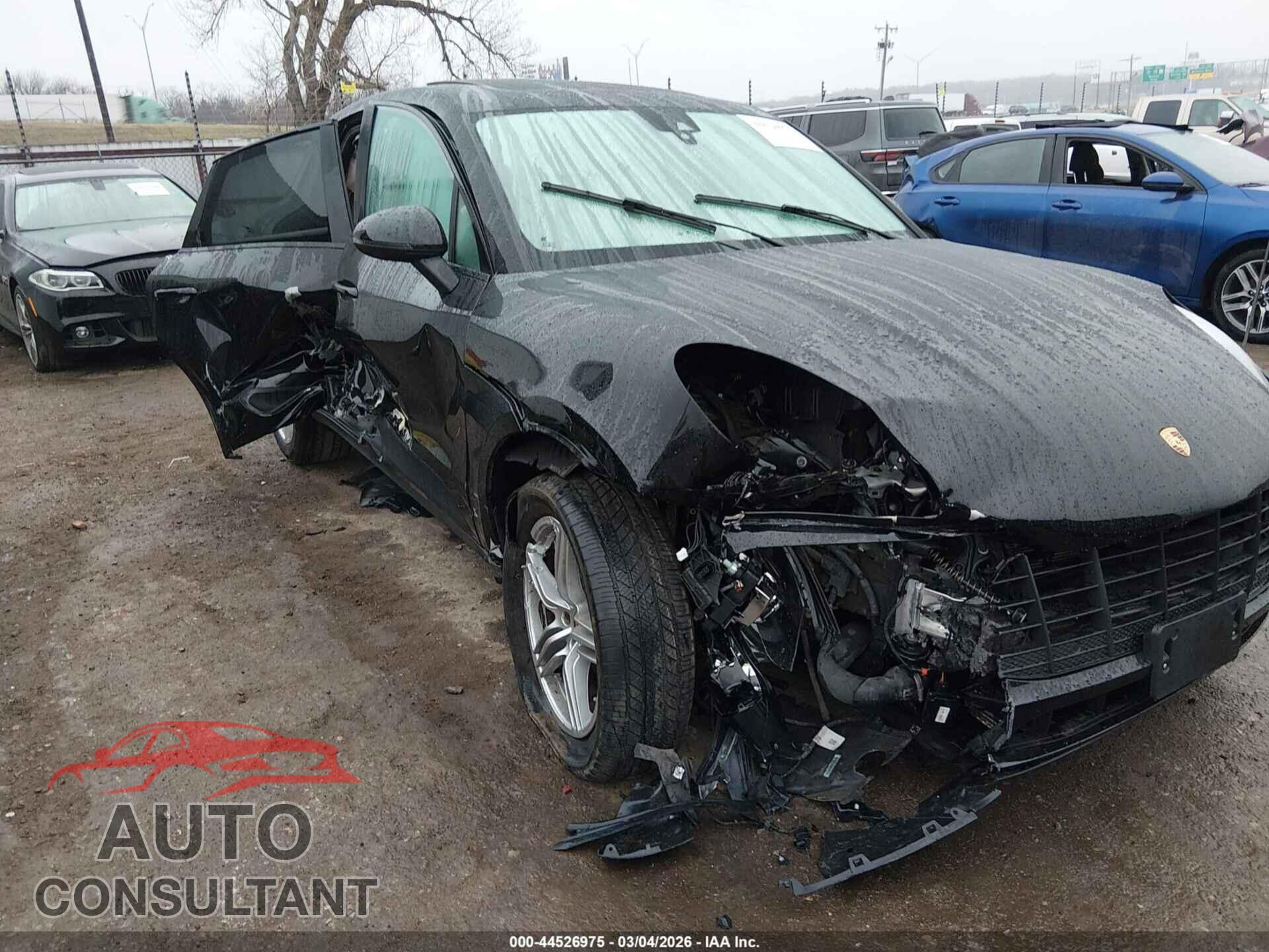 PORSCHE MACAN 2018 - WP1AA2A56JLB11108