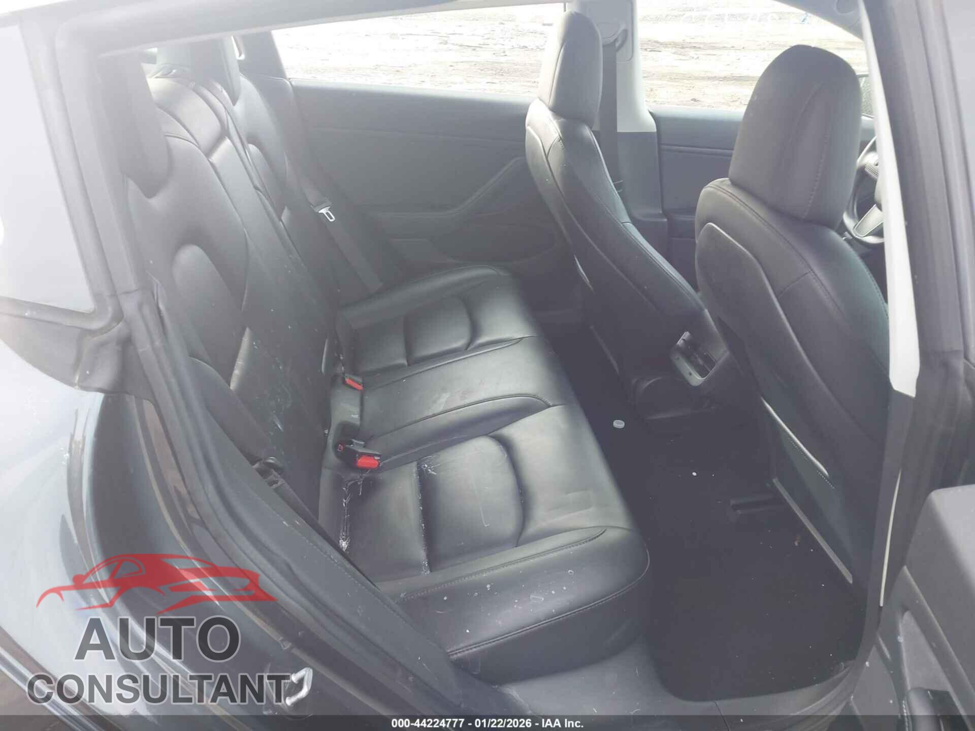TESLA MODEL 3 2018 - 5YJ3E1EB2JF116799