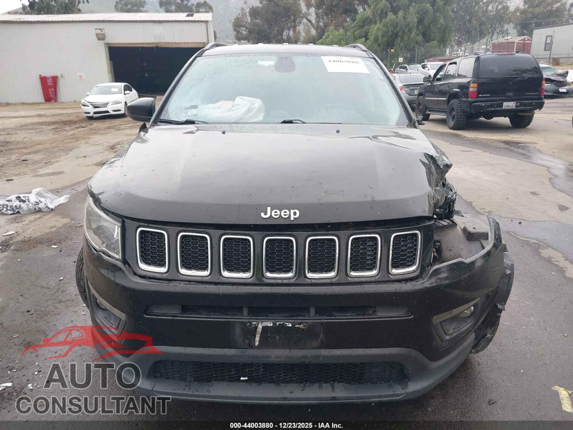 JEEP COMPASS 2019 - 3C4NJDBB0KT723474