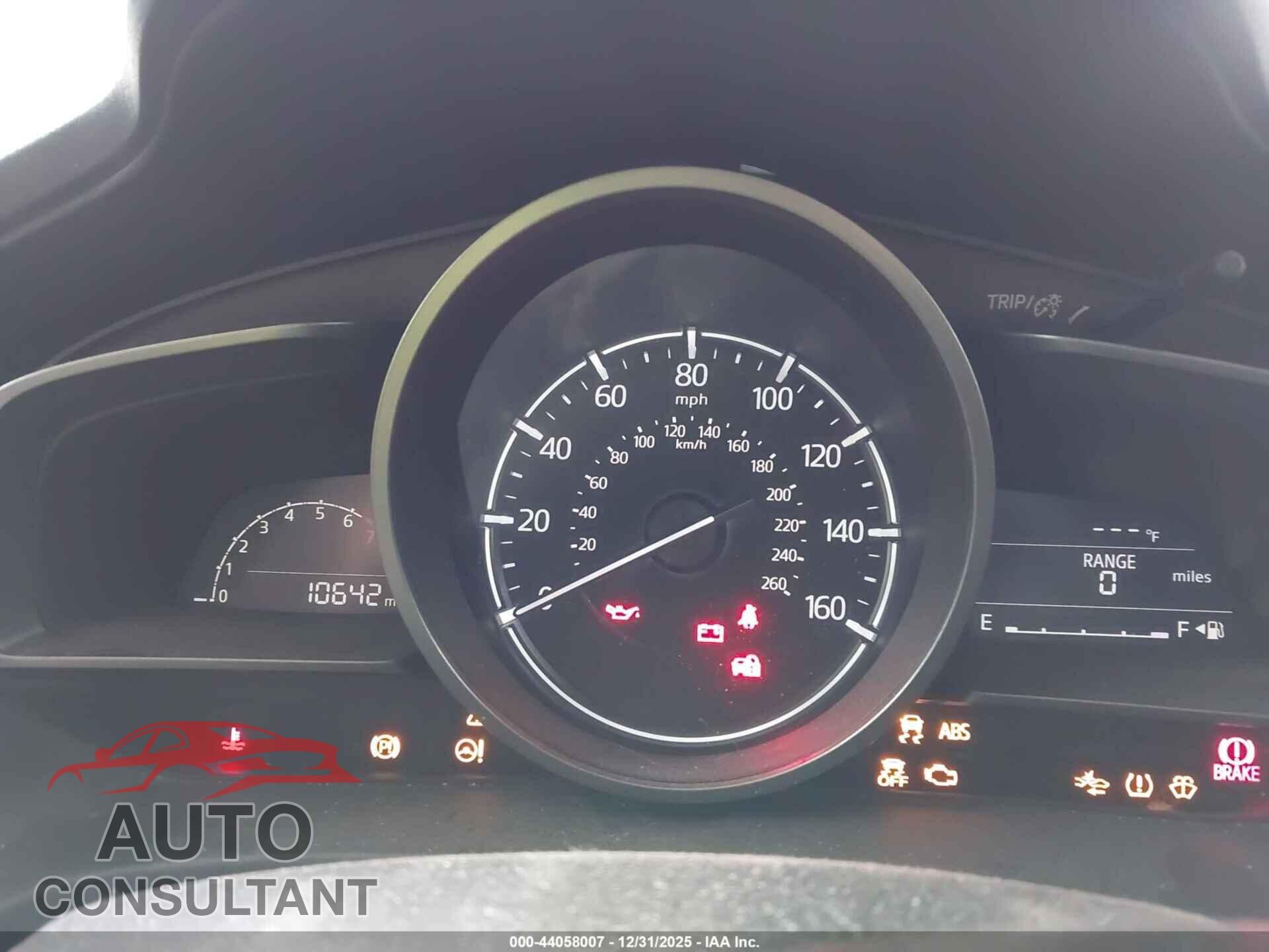 MAZDA MAZDA3 2018 - 3MZBN1K76JM200225