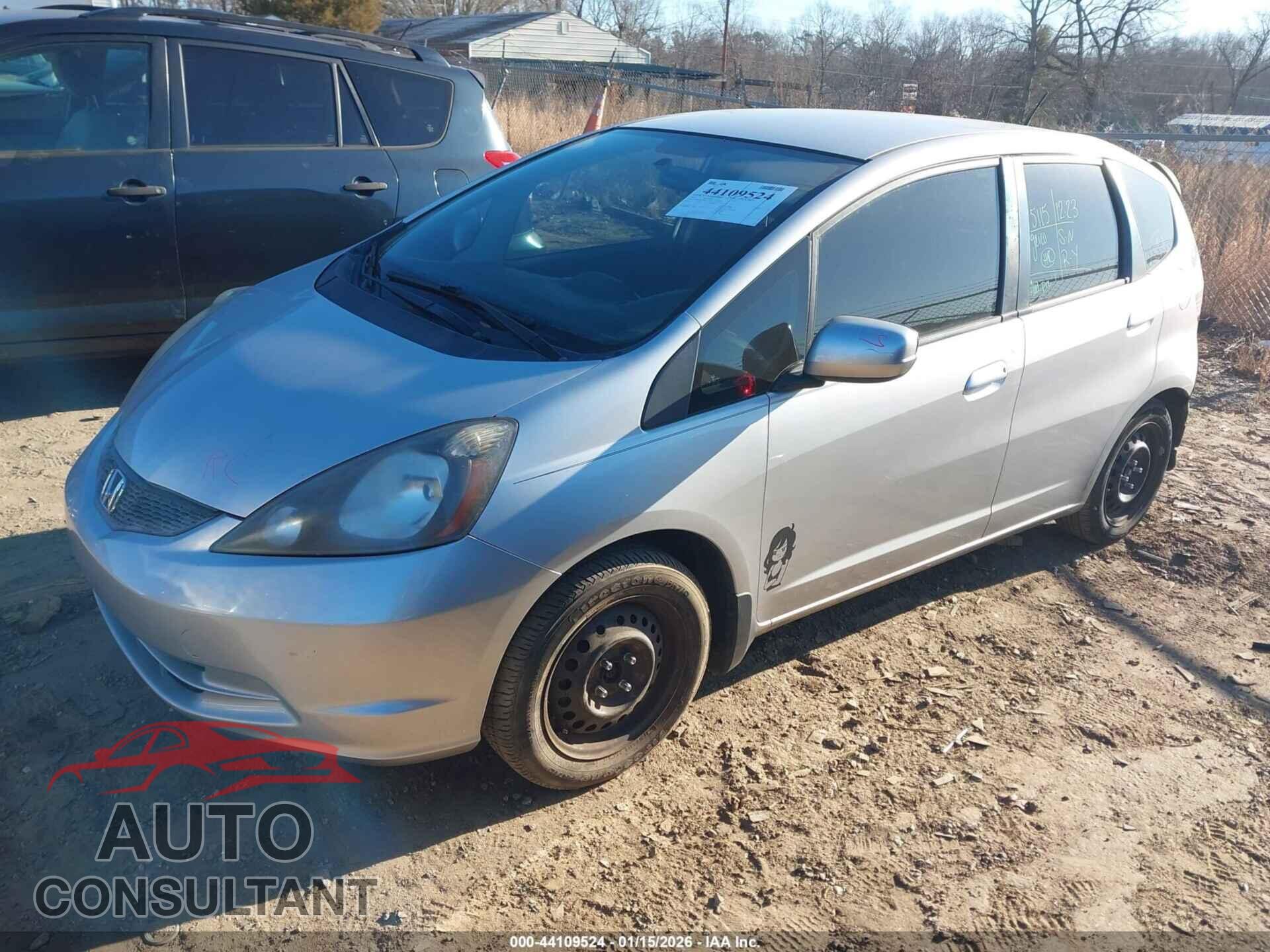HONDA FIT 2013 - JHMGE8G32DC013379