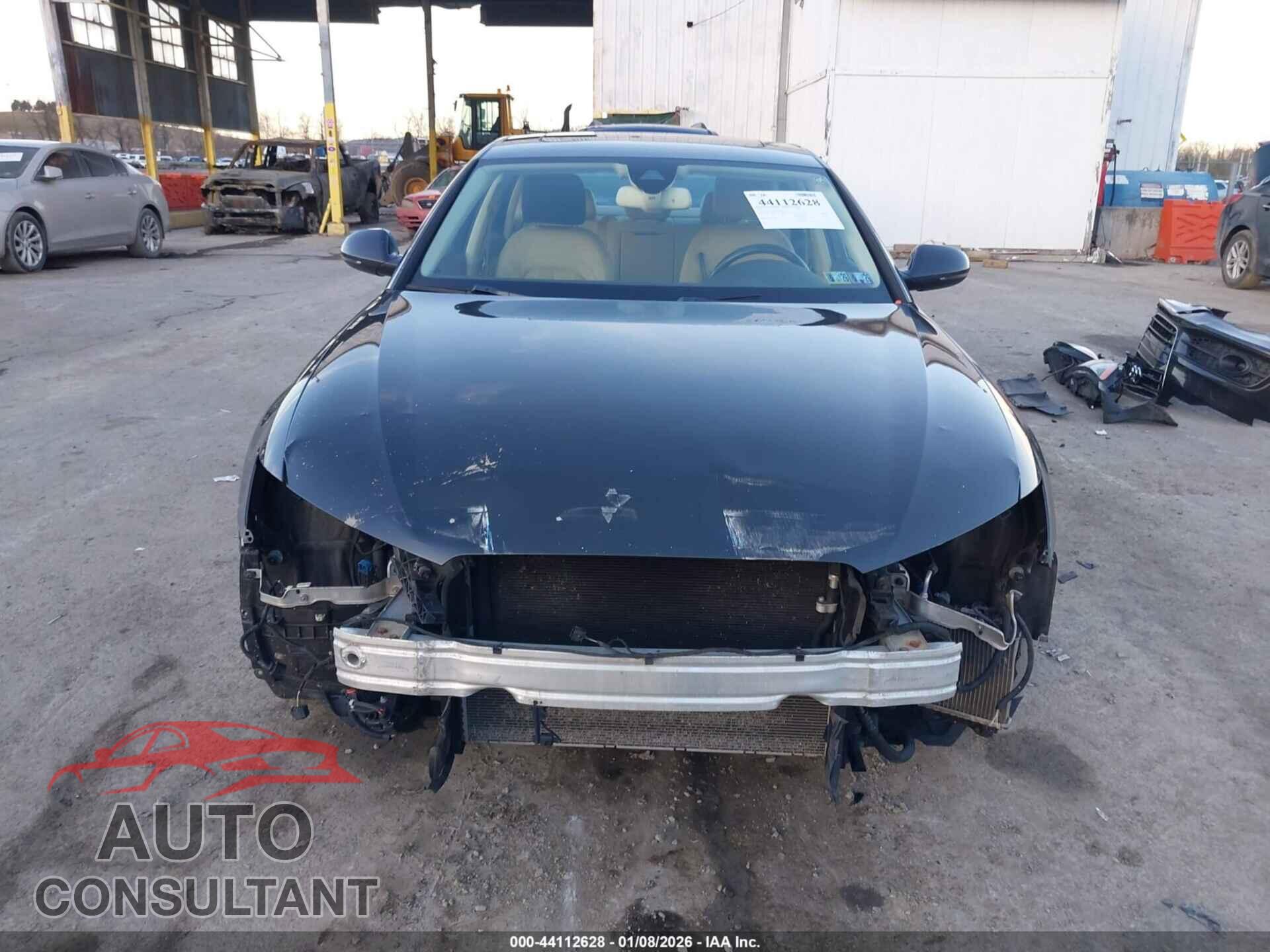 AUDI A6 2013 - WAUHGAFC3DN004300