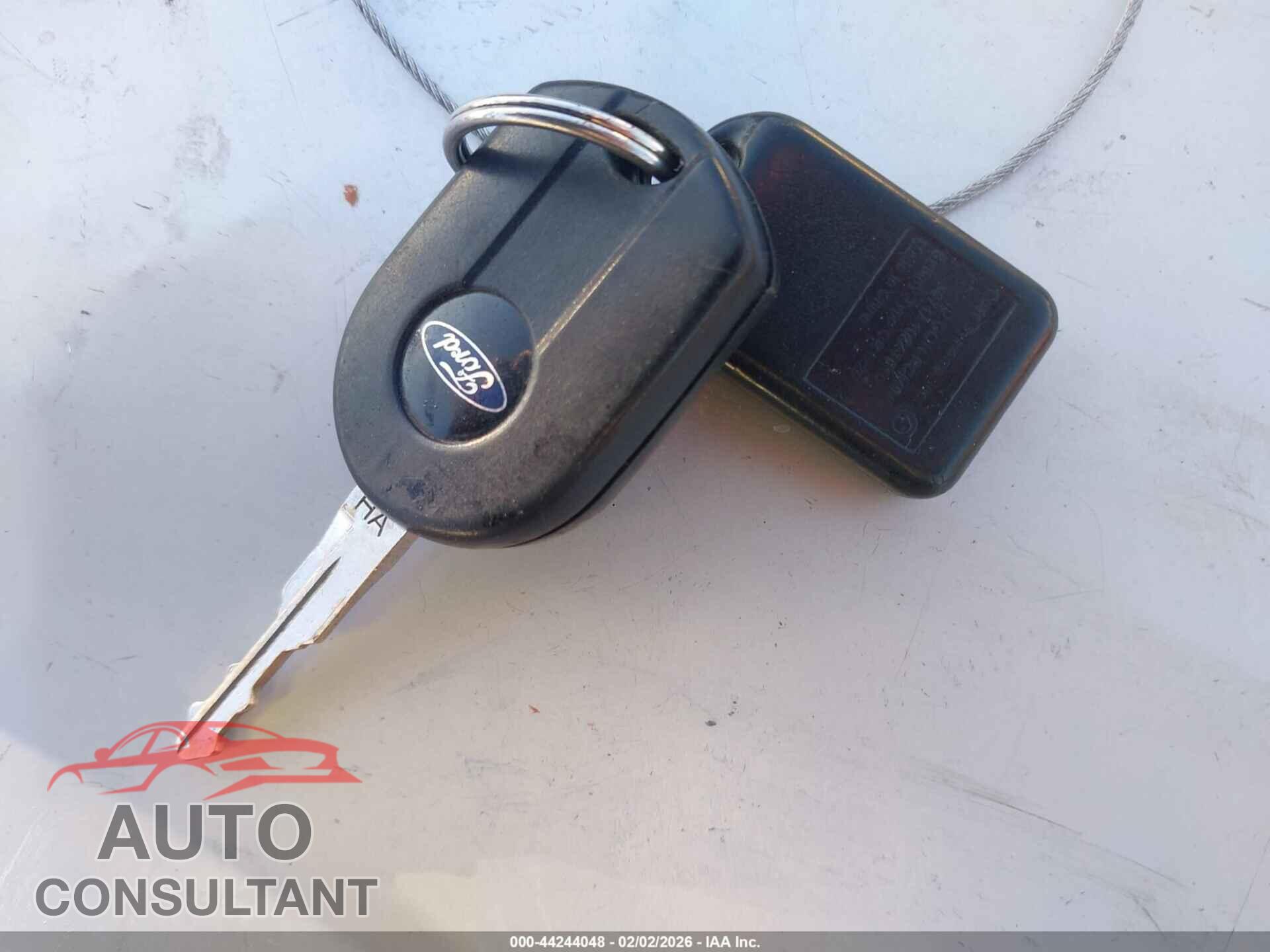 FORD ESCAPE 2012 - 1FMCU9E77CKB87088