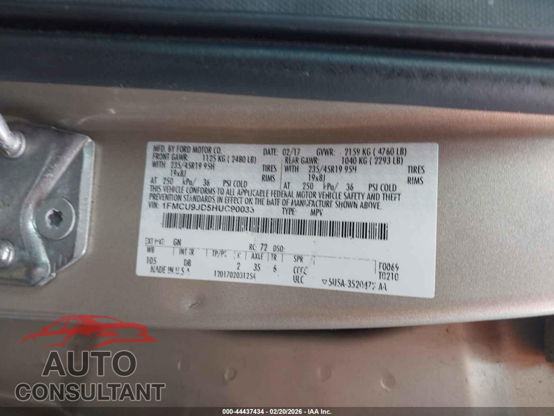 FORD ESCAPE 2017 - 1FMCU9JD5HUC90033
