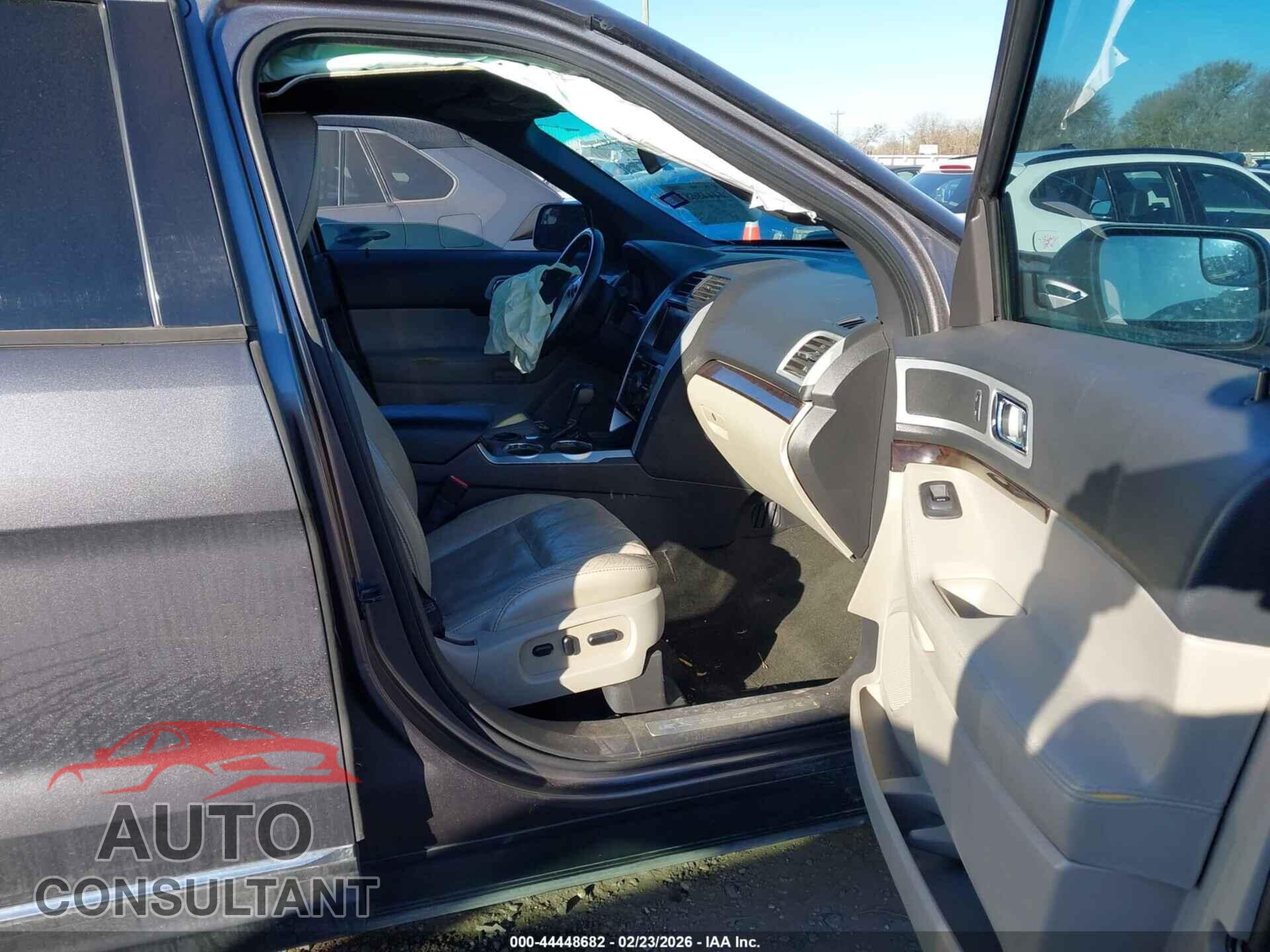 FORD EXPLORER 2011 - 1FMHK7F86BGA60759