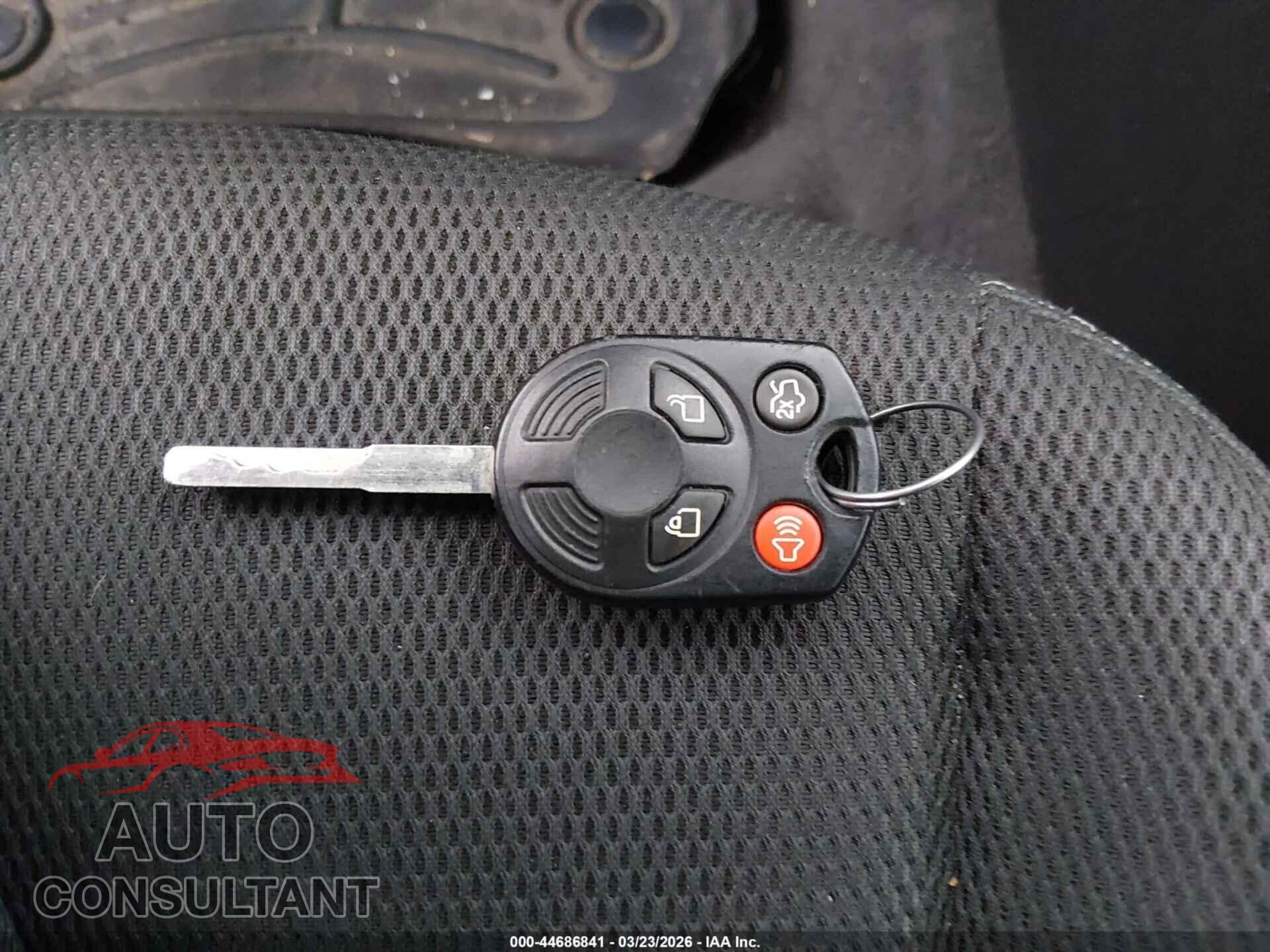 FORD FOCUS 2012 - 1FAHP3F20CL240943