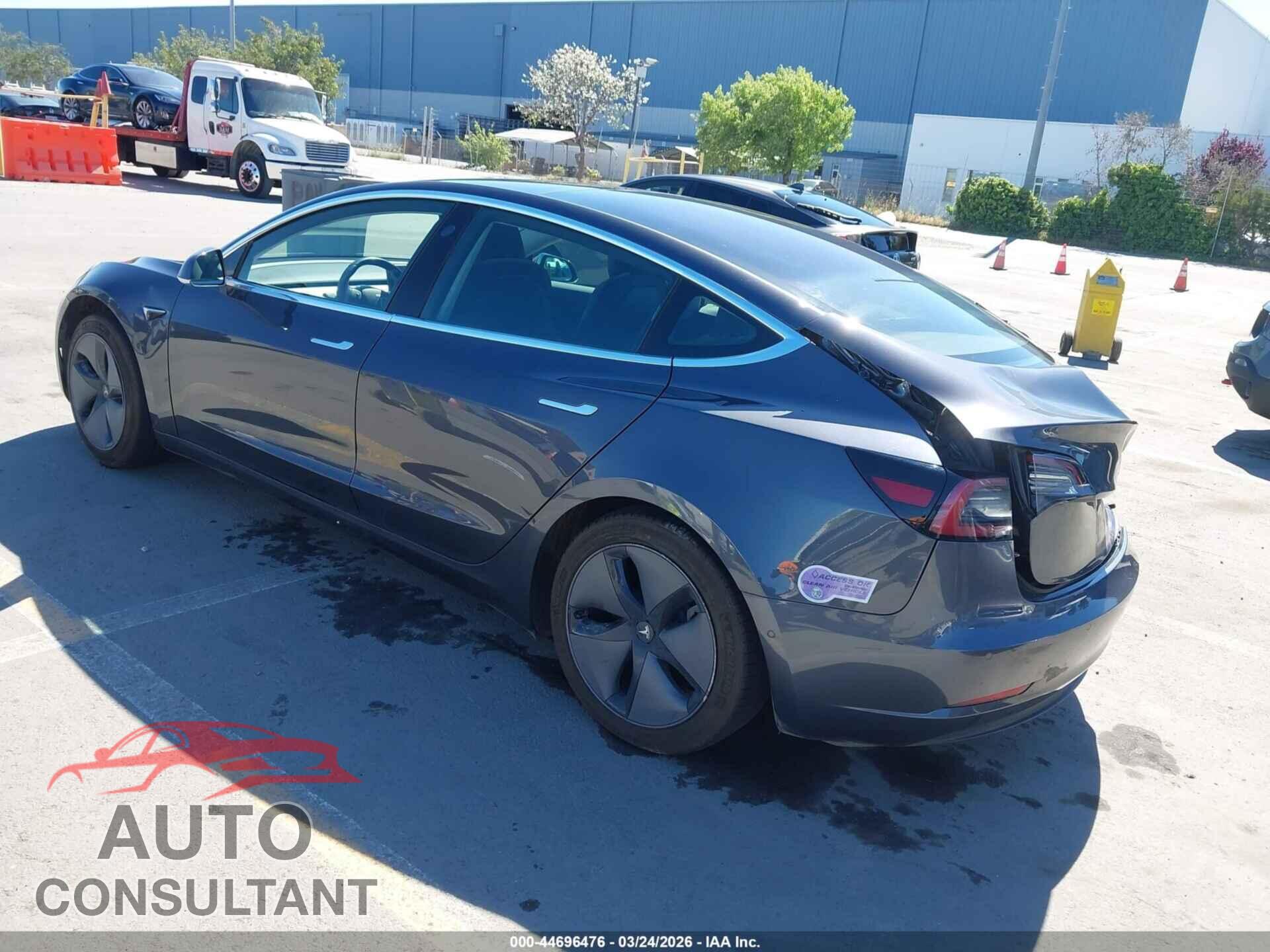 TESLA MODEL 3 2019 - 5YJ3E1EA0KF307307