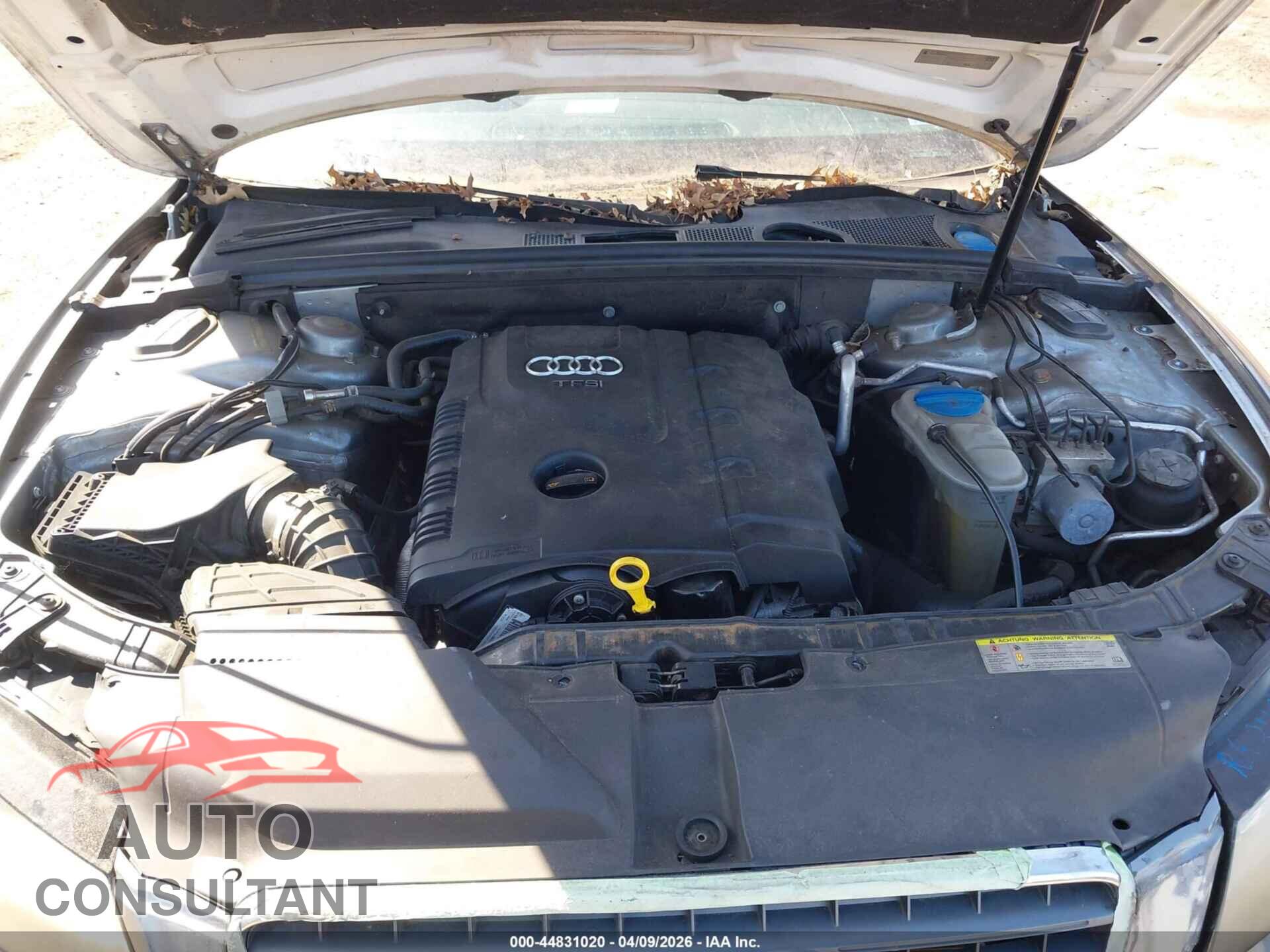 AUDI A5 2011 - WAUVFAFH8BN009734