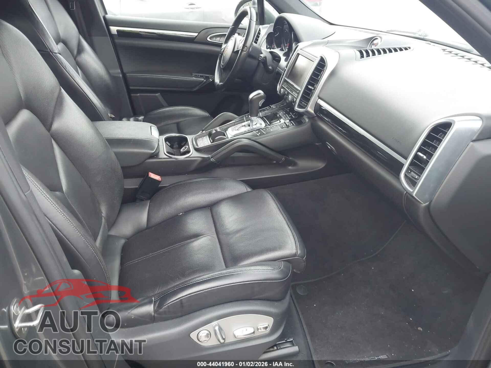 PORSCHE CAYENNE 2012 - WP1AA2A23CLA03926