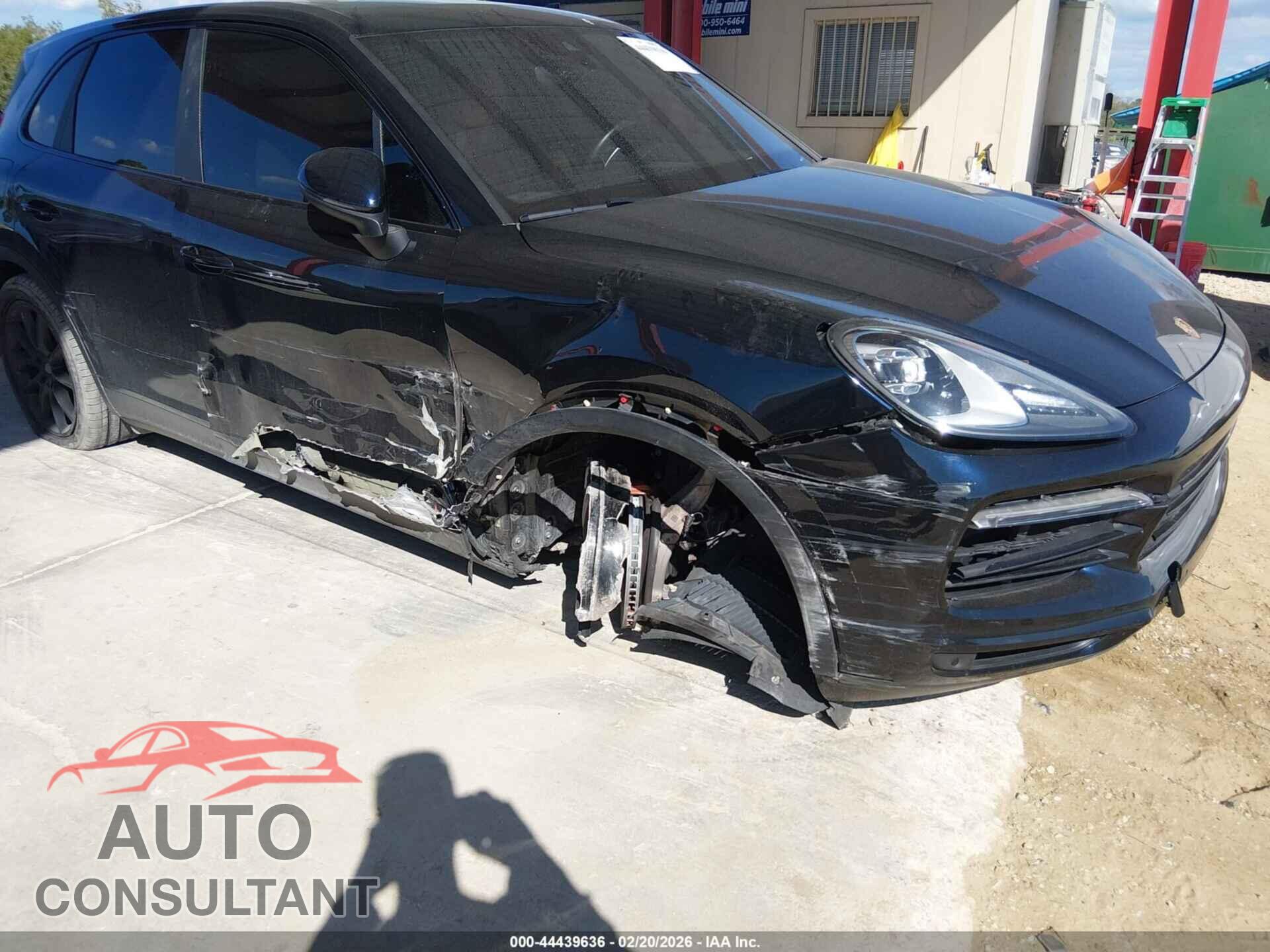 PORSCHE CAYENNE 2019 - WP1AA2AY3KDA16351