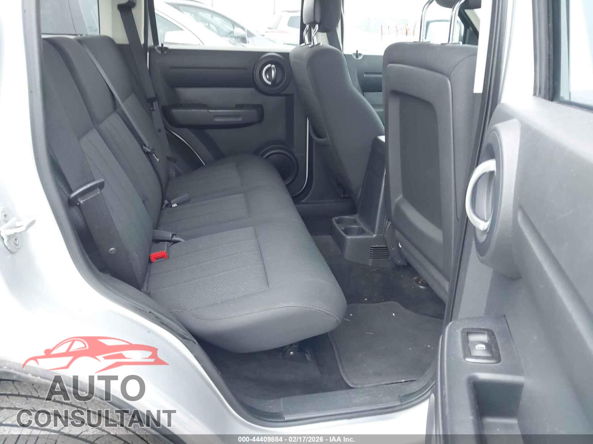 DODGE NITRO 2011 - 1D4PU4GK2BW587435