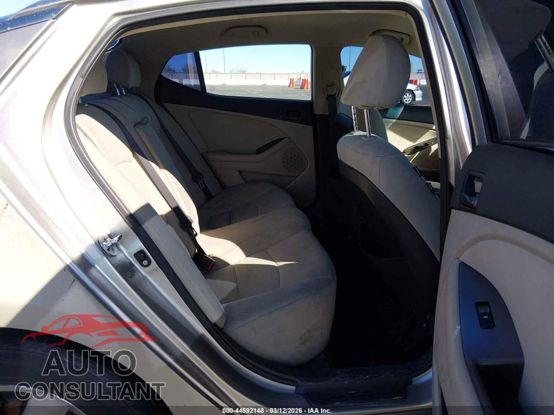 KIA OPTIMA 2014 - KNAGM4A78E5475666