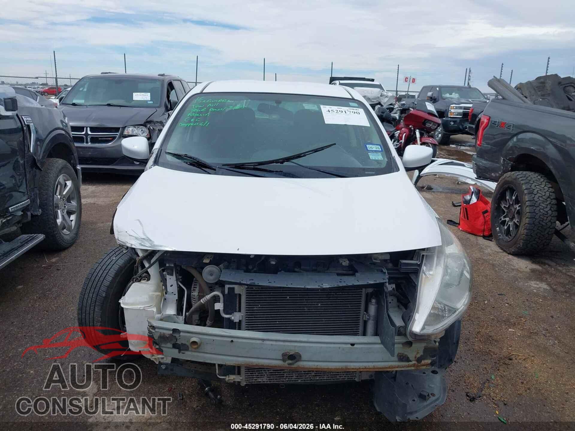 NISSAN VERSA 2017 - 3N1CN7AP3HL817760