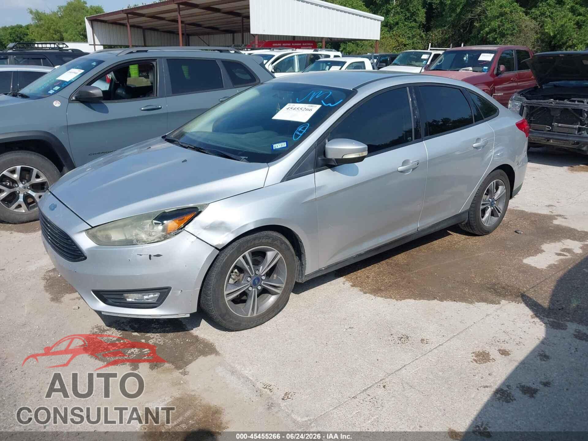 FORD FOCUS 2017 - 1FADP3FE4HL290194