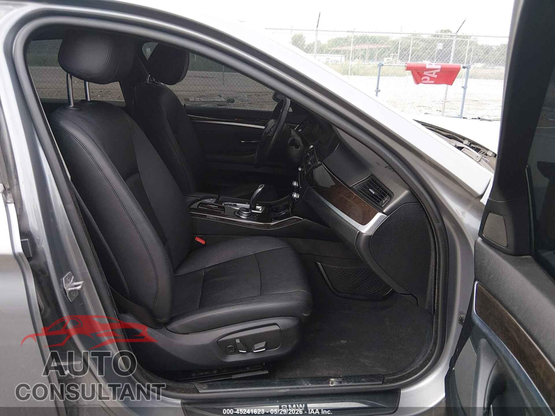 BMW 528I 2014 - WBA5A7C53ED617568