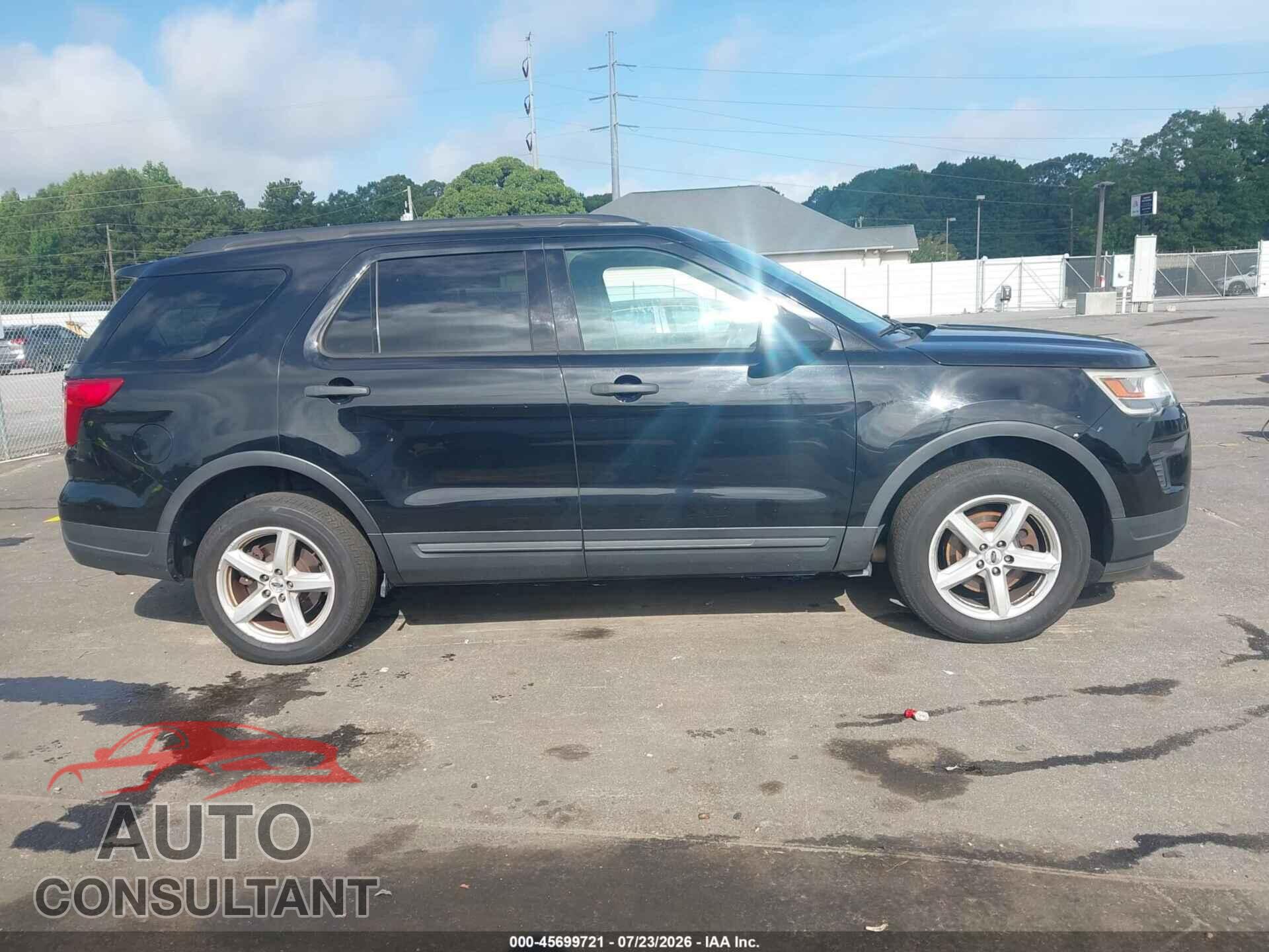FORD EXPLORER 2018 - 1FM5K8BH0JGB33783