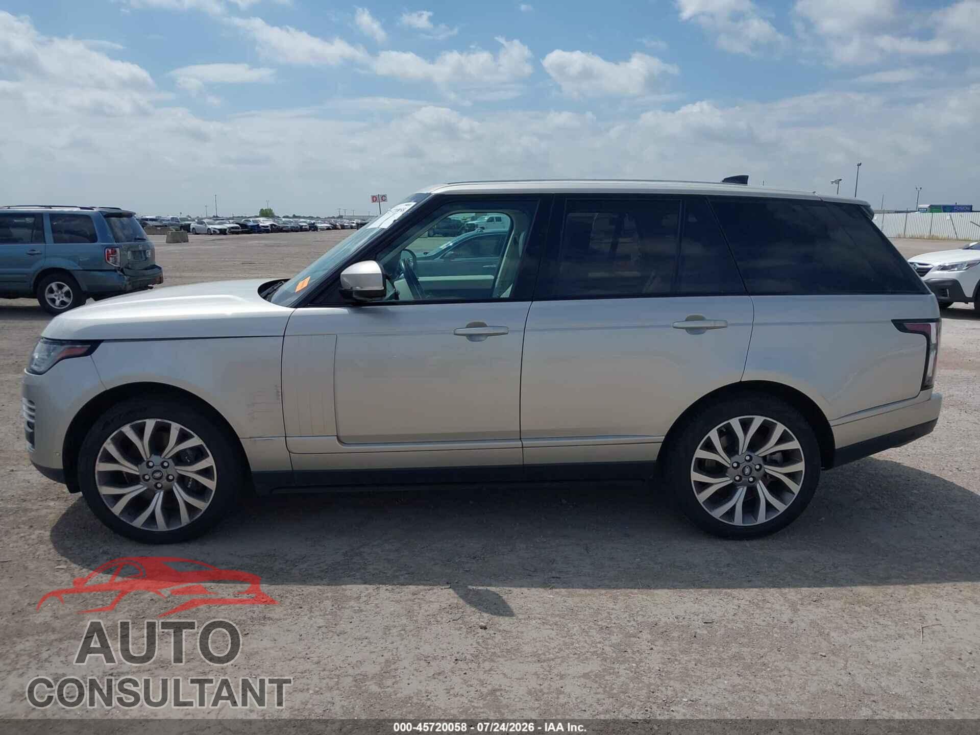 LAND ROVER RANGE ROVER 2018 - SALGS2SV0JA515923