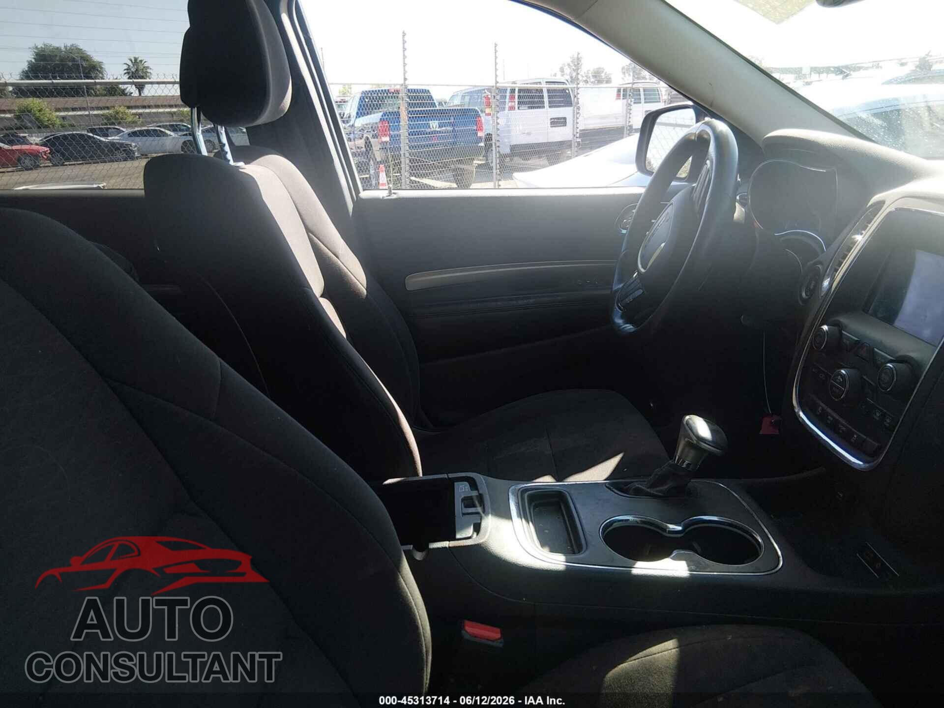 DODGE DURANGO 2018 - 1C4RDHAG0JC359631
