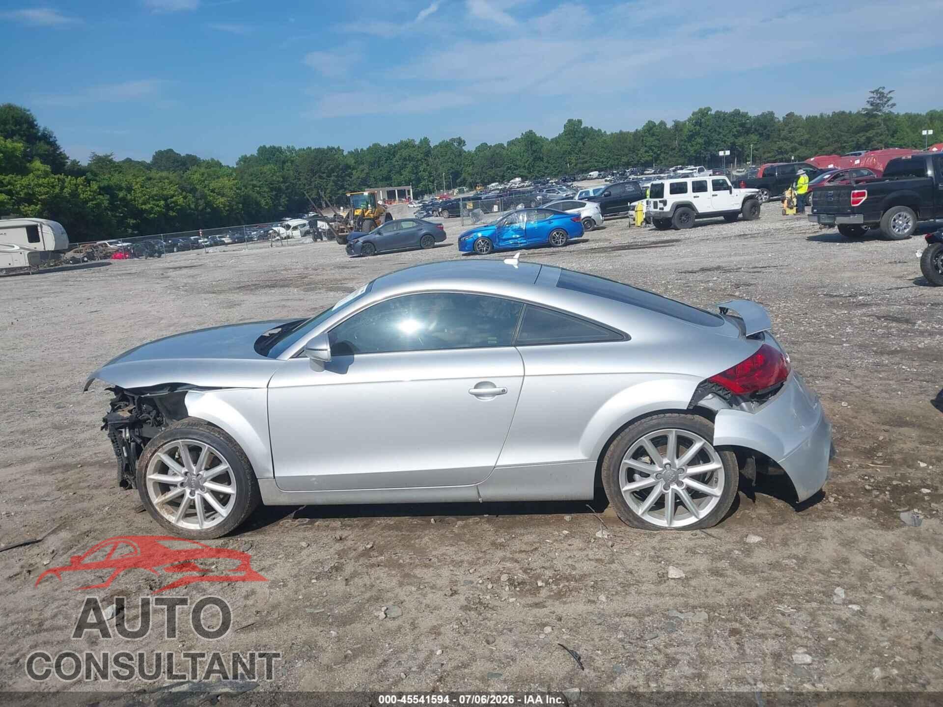 AUDI TT 2012 - TRUBFAFK5C1021663