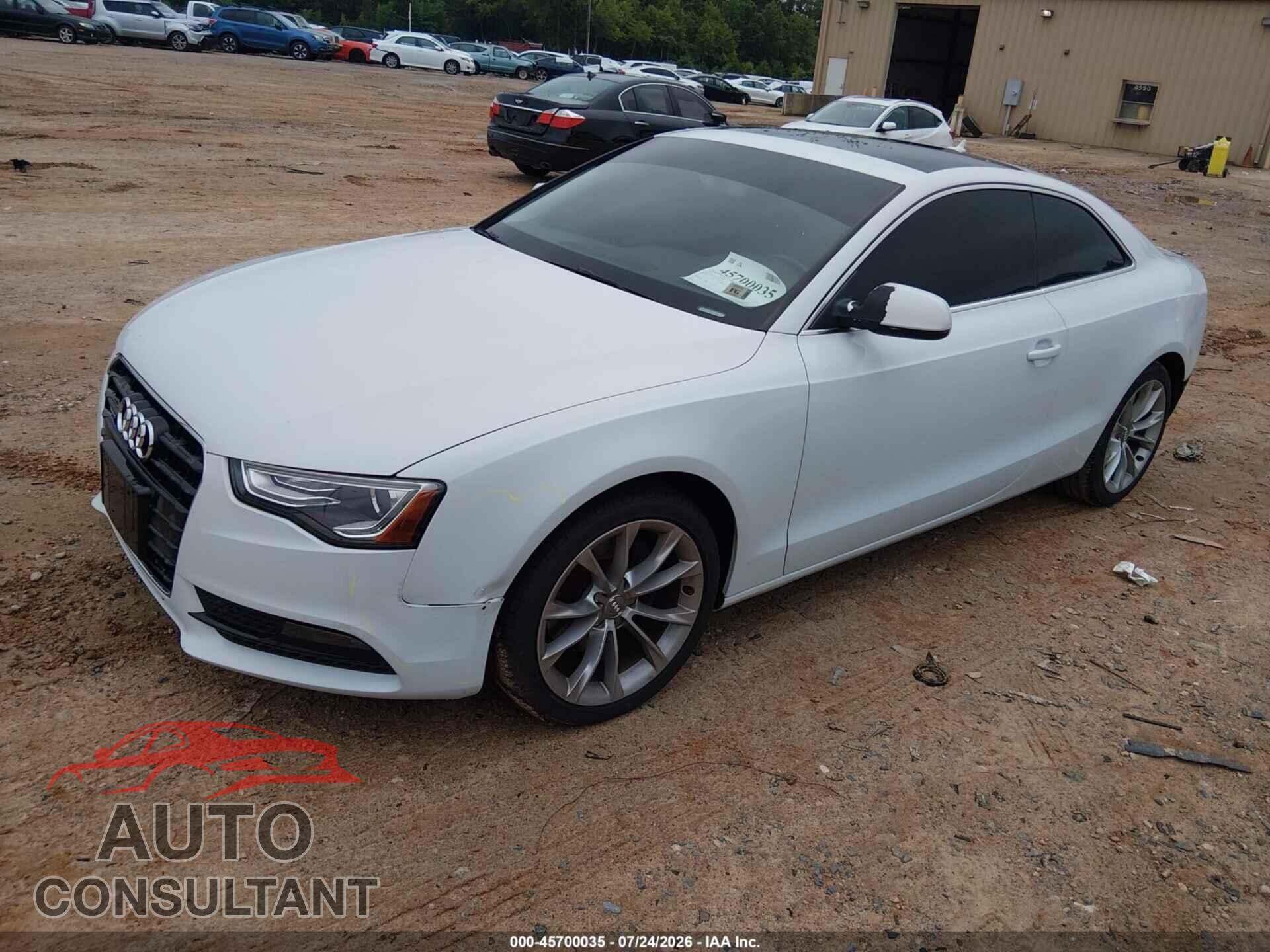 AUDI A5 2013 - WAUCFAFR5DA070176
