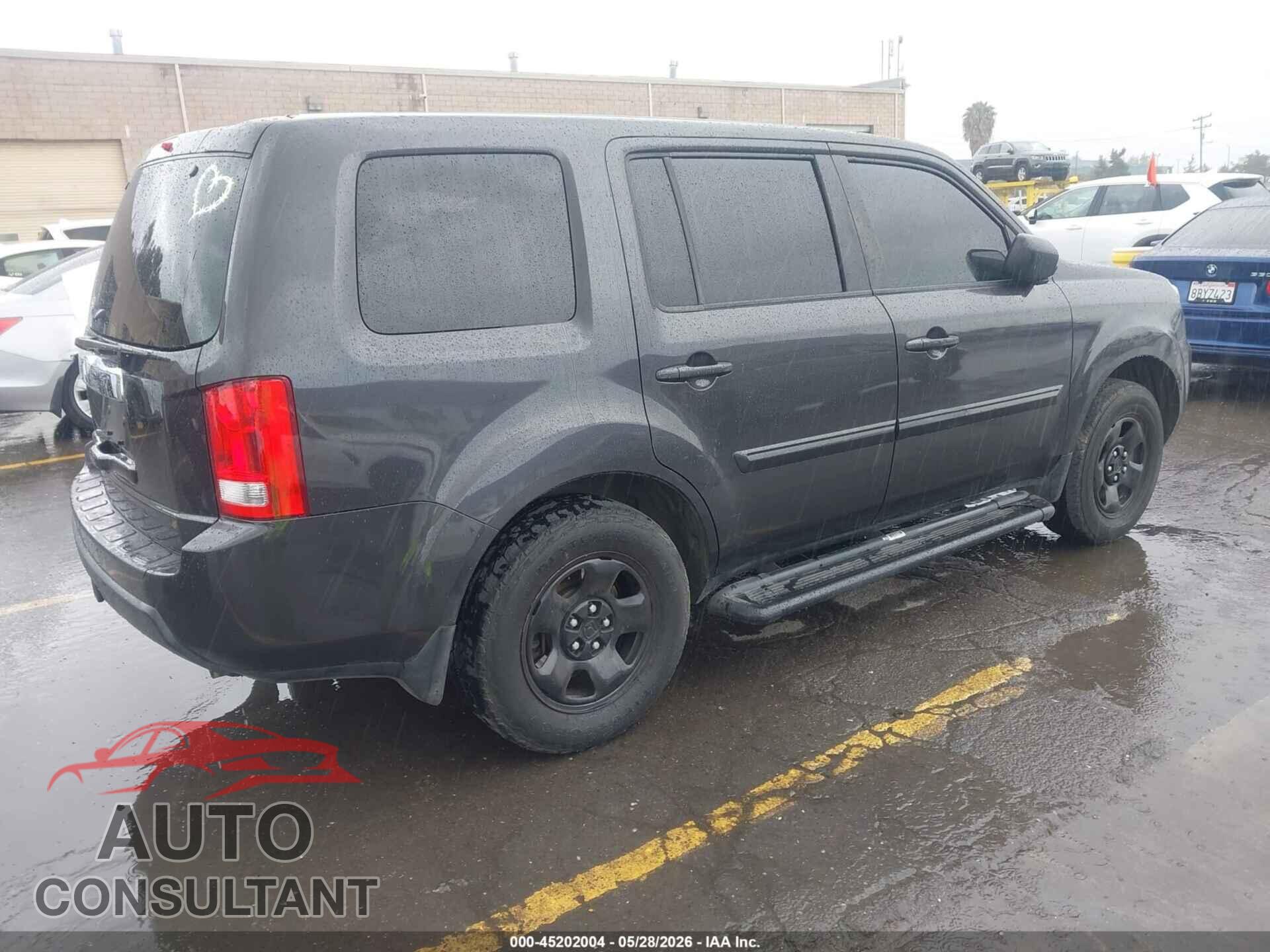 HONDA PILOT 2011 - 5FNYF4H24BB078459