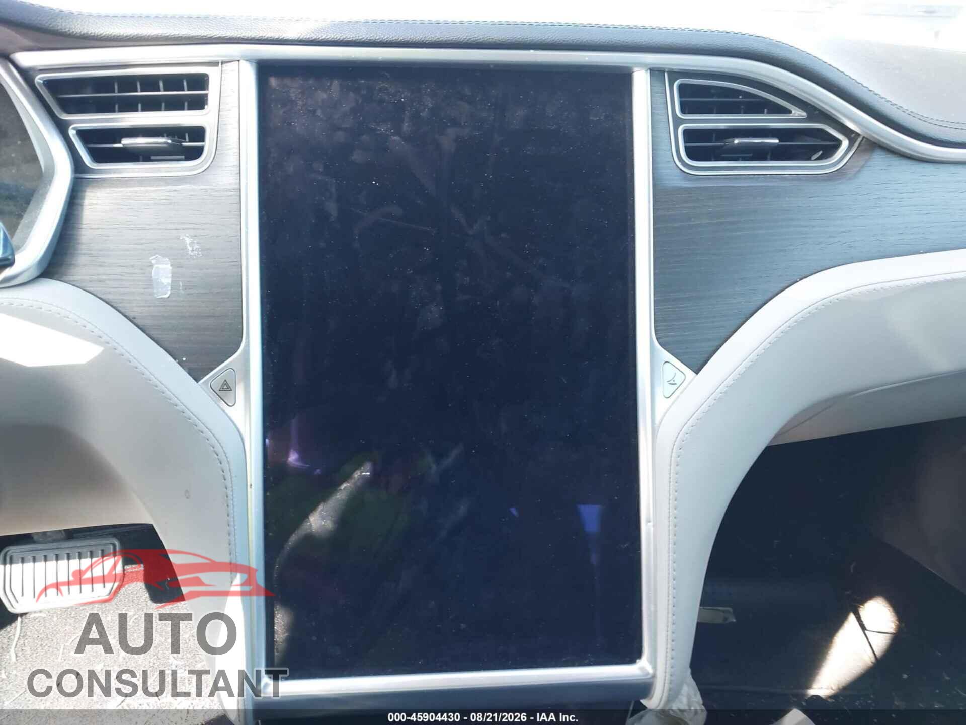 TESLA MODEL S 2015 - 5YJSA1E2XFF111879