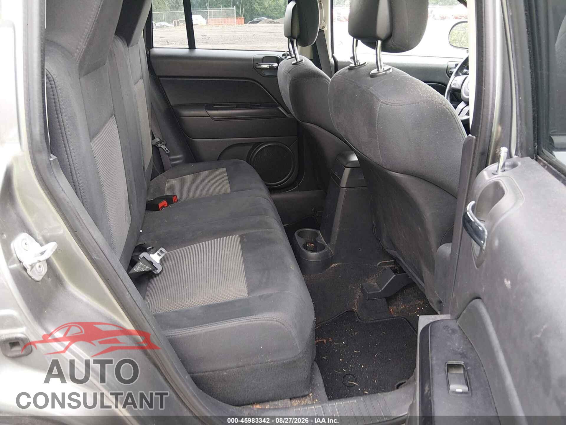 JEEP COMPASS 2011 - 1J4NF1FB5BD244607