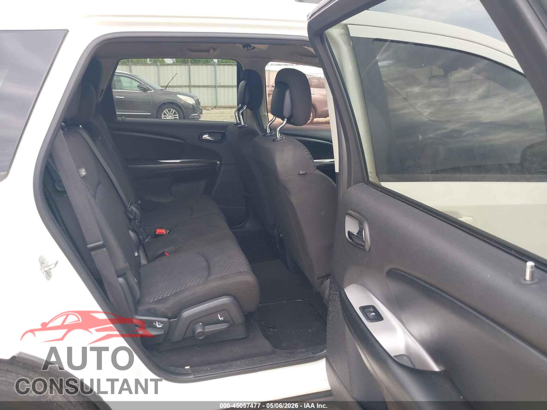 DODGE JOURNEY 2017 - 3C4PDCBB4HT695939