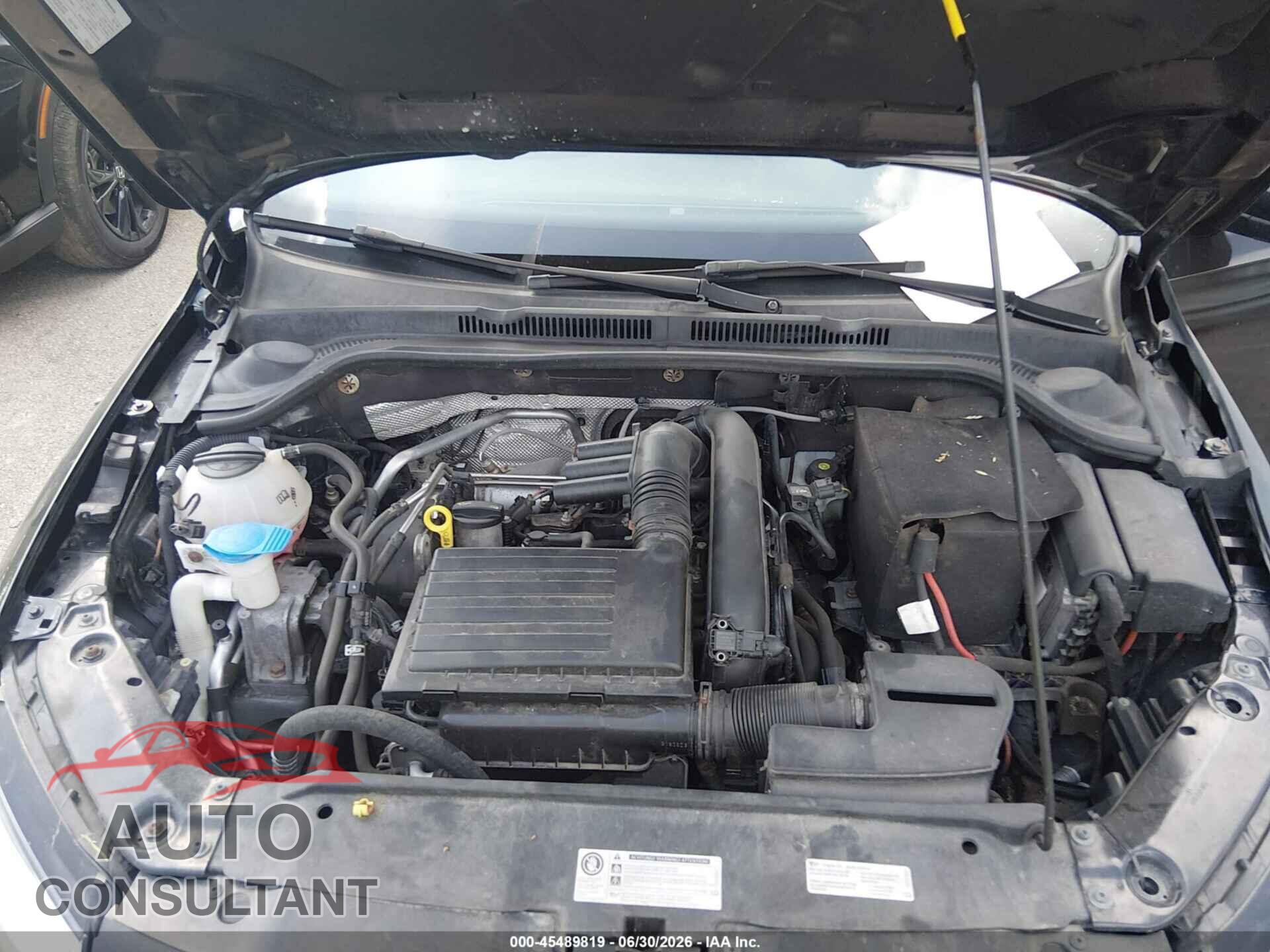 VOLKSWAGEN JETTA 2017 - 3VW2B7AJ7HM205937