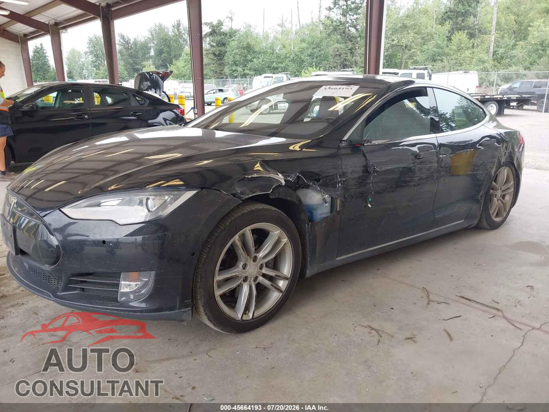 TESLA MODEL S 2016 - 5YJSA1E21GF121332