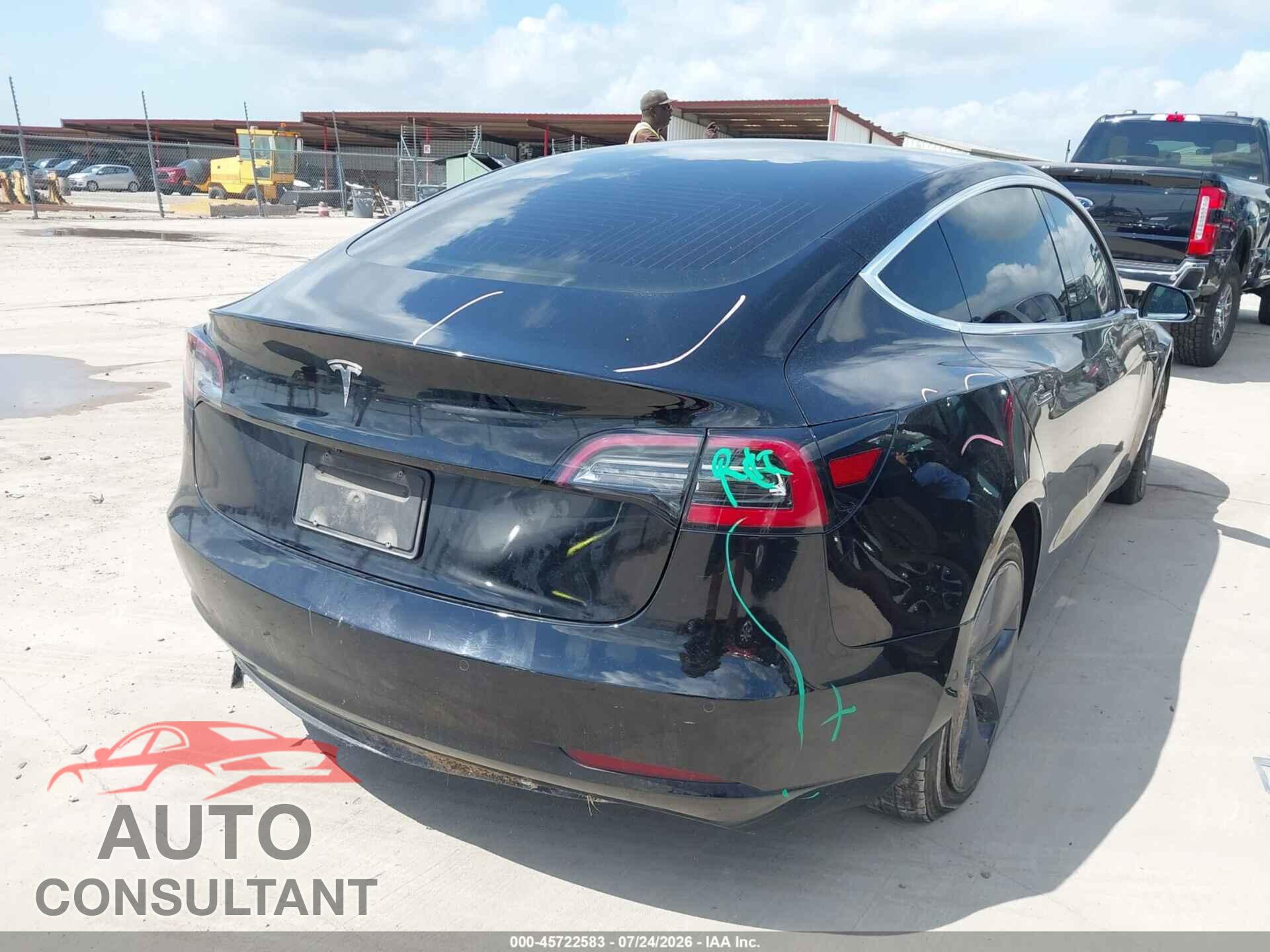 TESLA MODEL 3 2020 - 5YJ3E1EA5LF606387