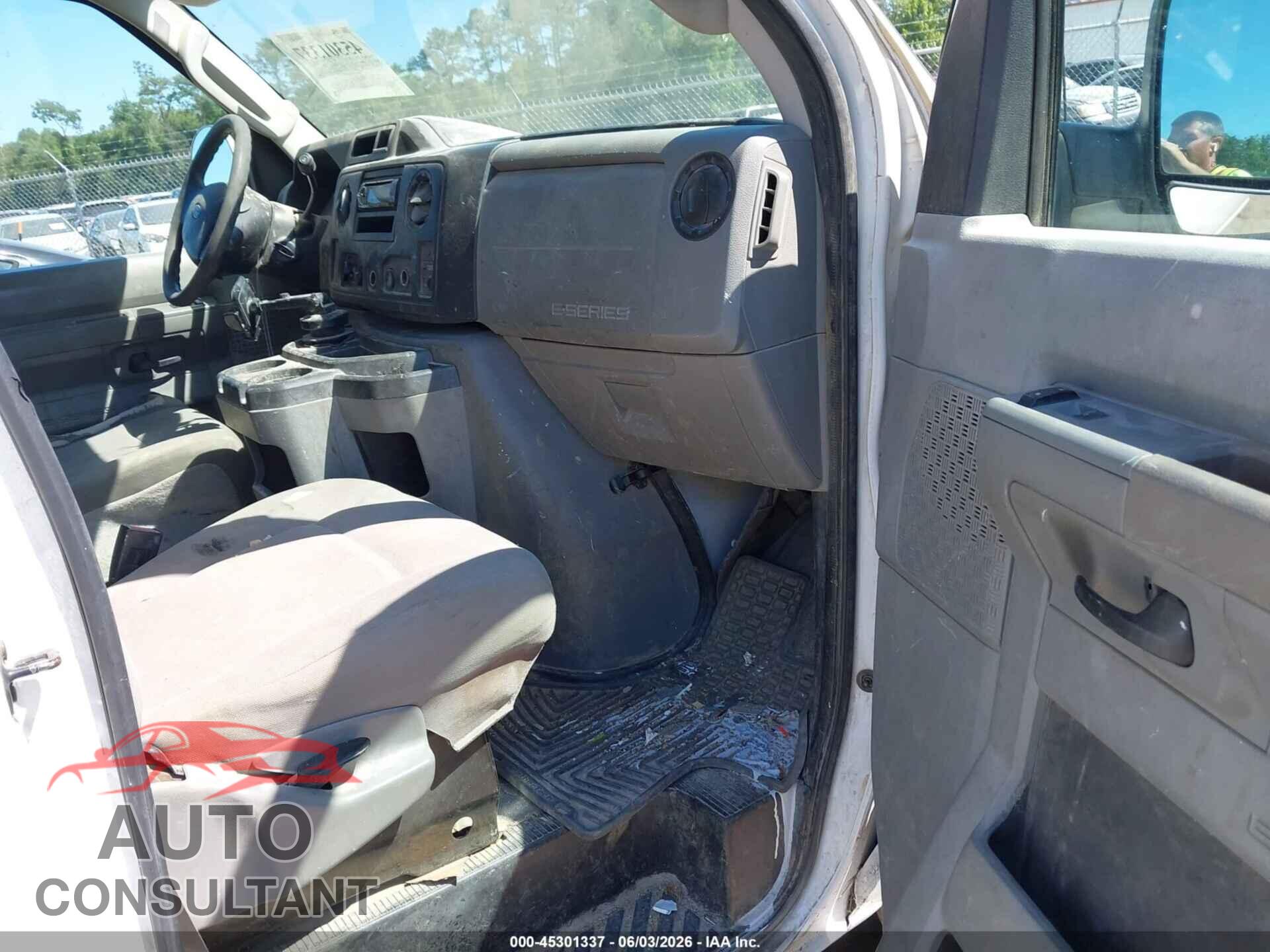 FORD E-250 2011 - 1FTNE2EW6BDB16413