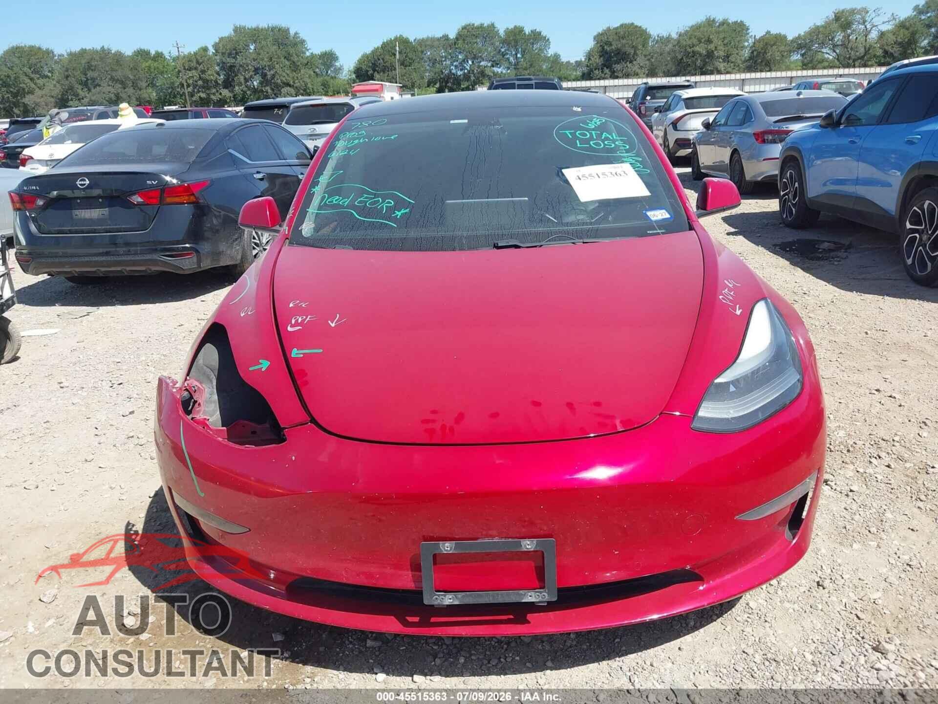 TESLA MODEL 3 2021 - 5YJ3E1EA2MF090412