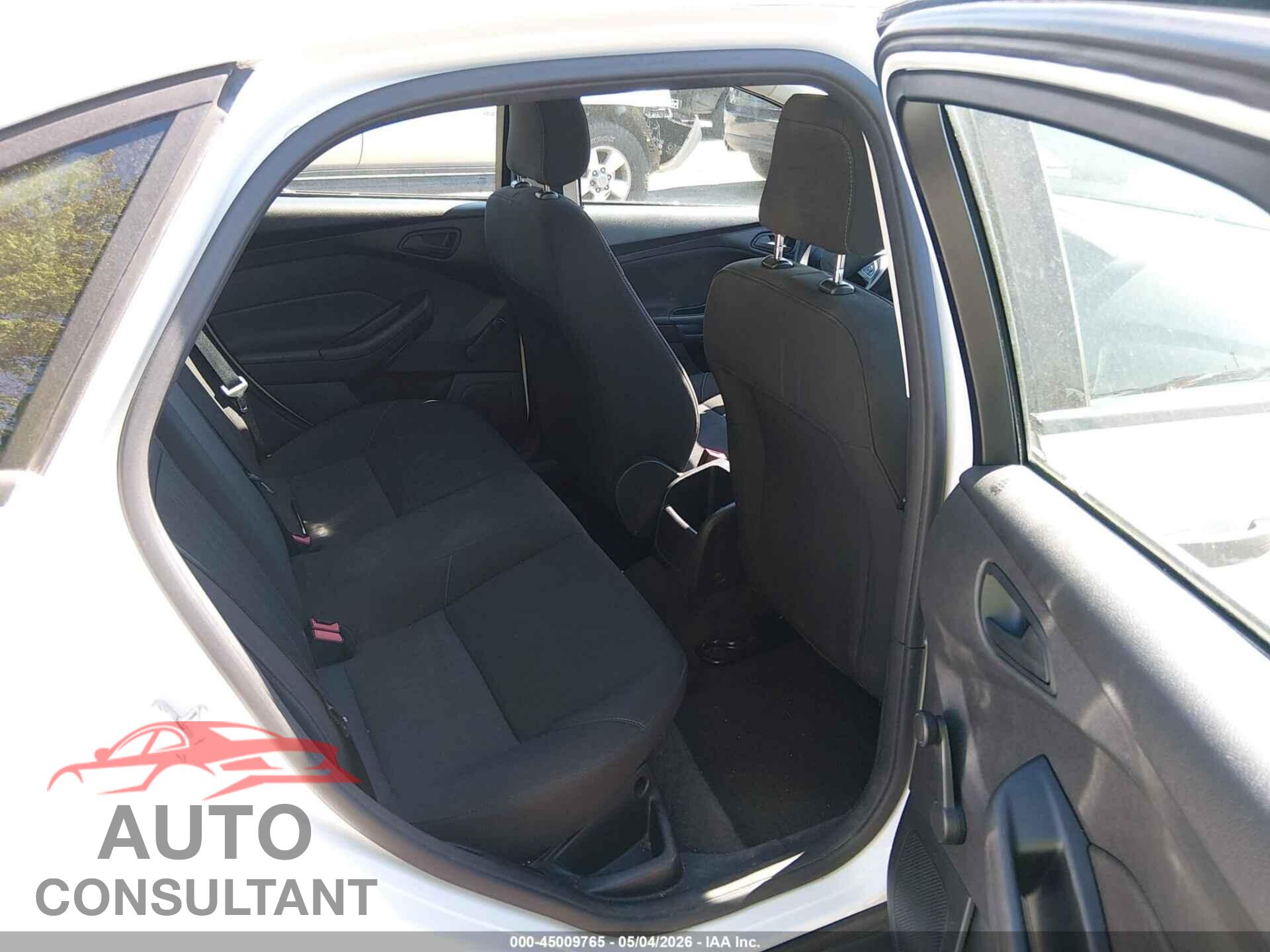 FORD FOCUS 2016 - 1FADP3E22GL206847