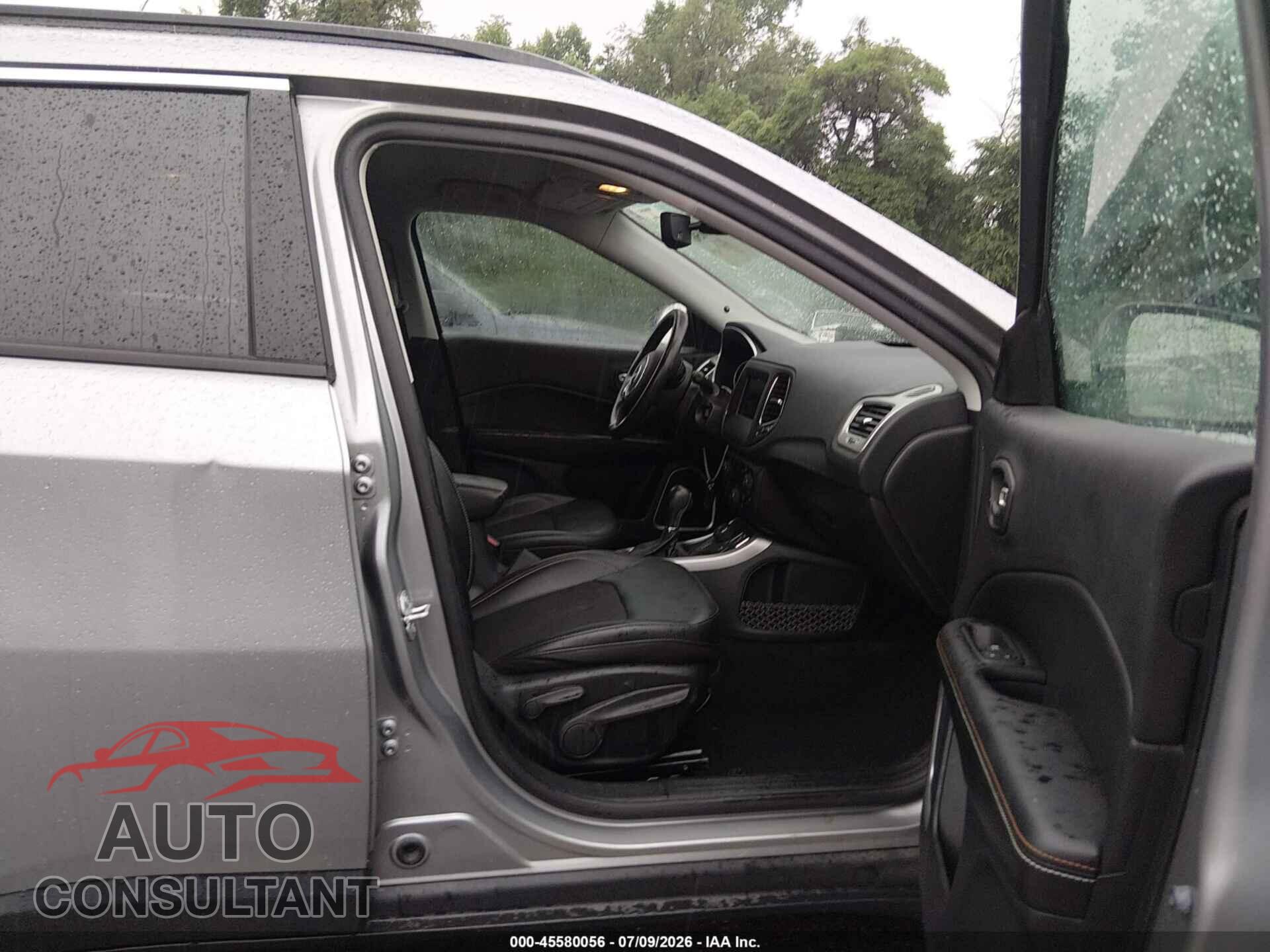 JEEP COMPASS 2020 - 3C4NJDBB2LT209692