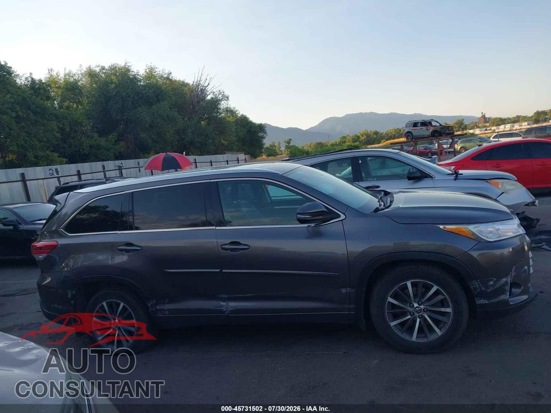 TOYOTA HIGHLANDER 2017 - 5TDJZRFH9HS425155