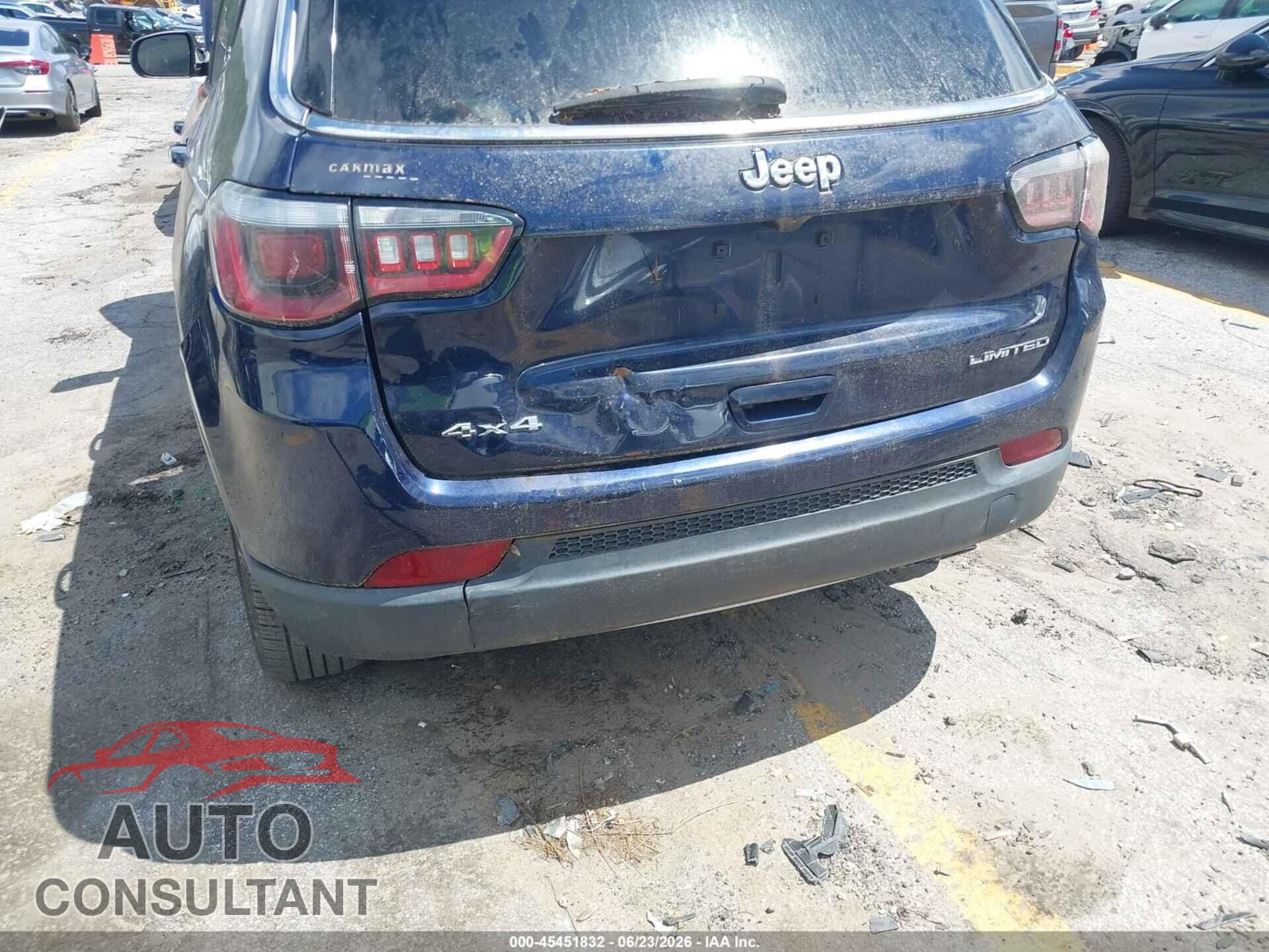 JEEP COMPASS 2018 - 3C4NJDCB5JT104527